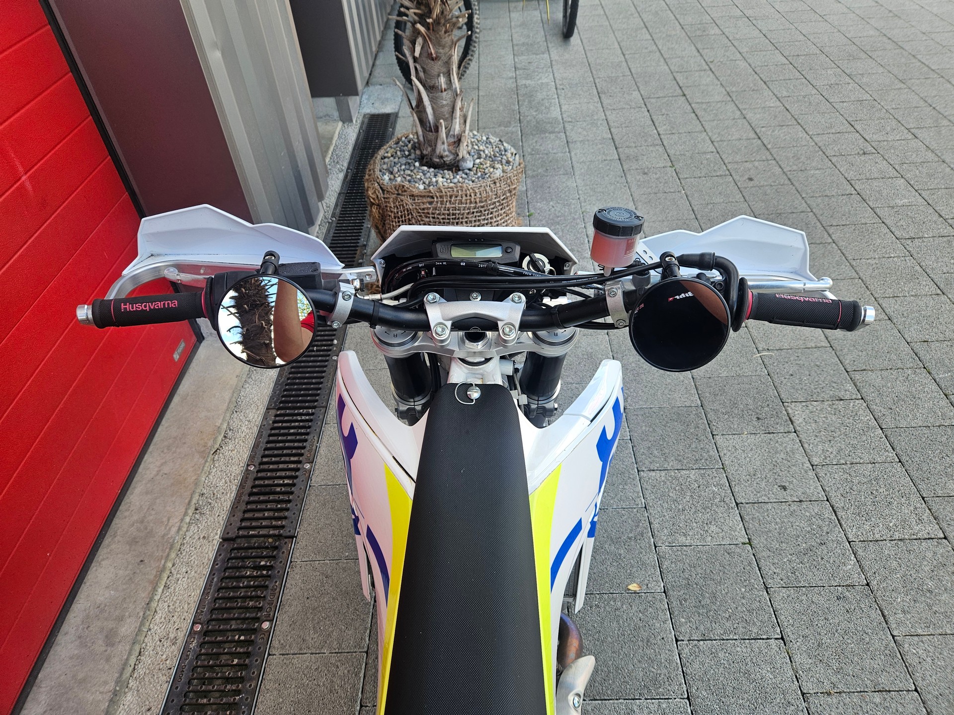 HUSQVARNA 511 SM R-image-6