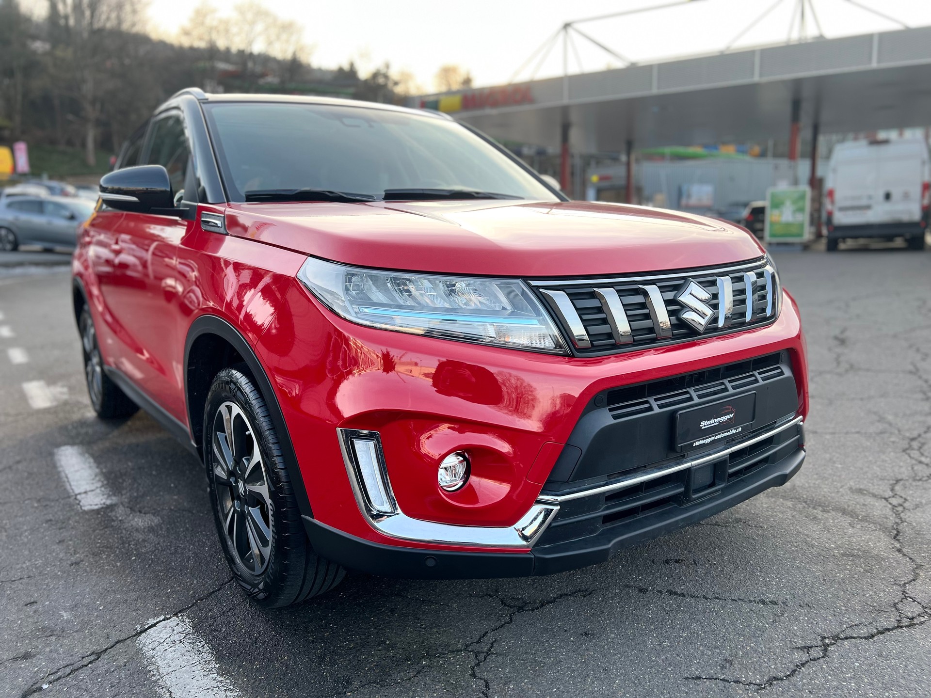 SUZUKI Vitara 1.5 Hybrid Piz Sulai Top 4x4 AGS-showroom-element-1