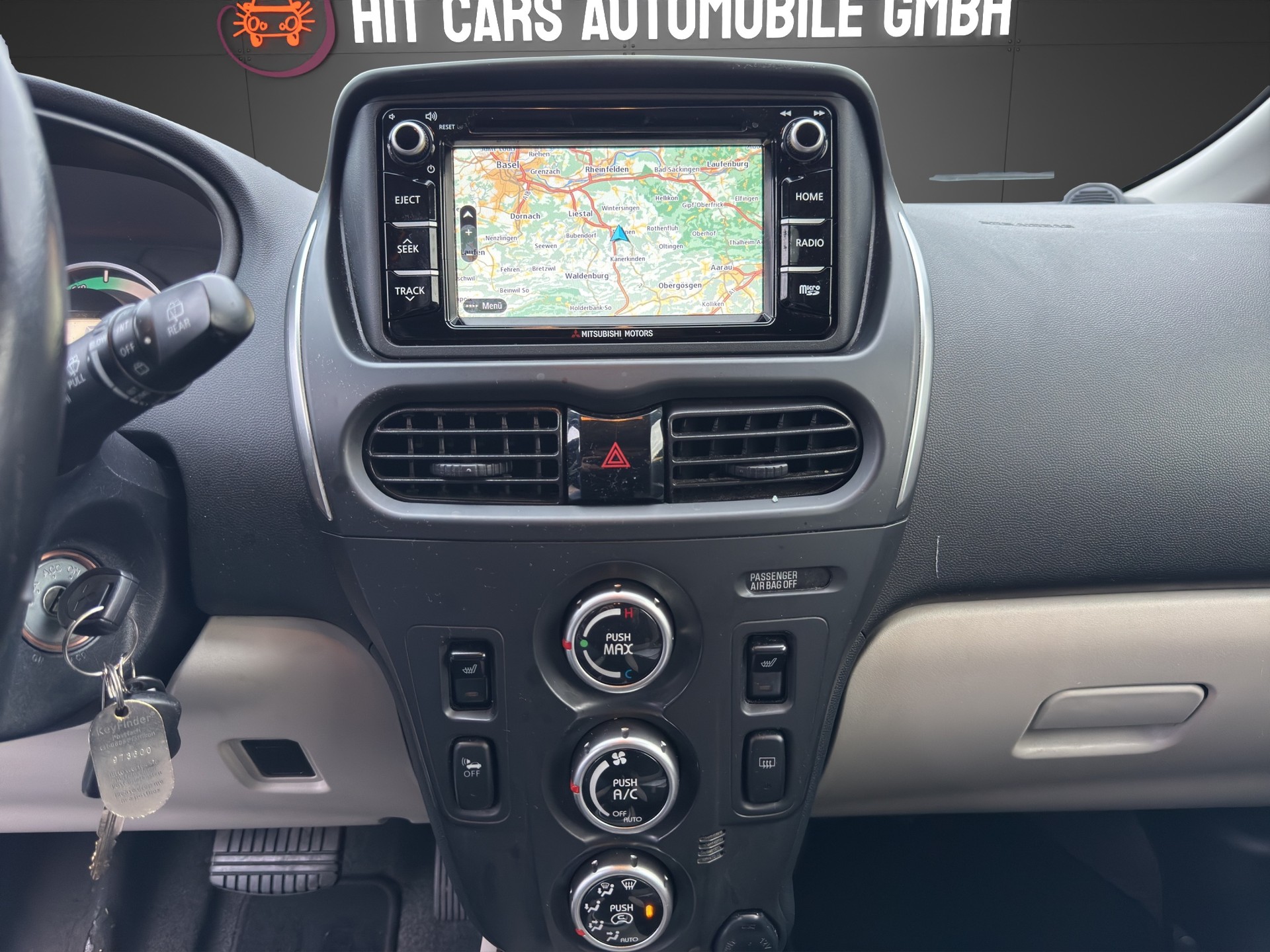 MITSUBISHI i MiEV Style-image-11