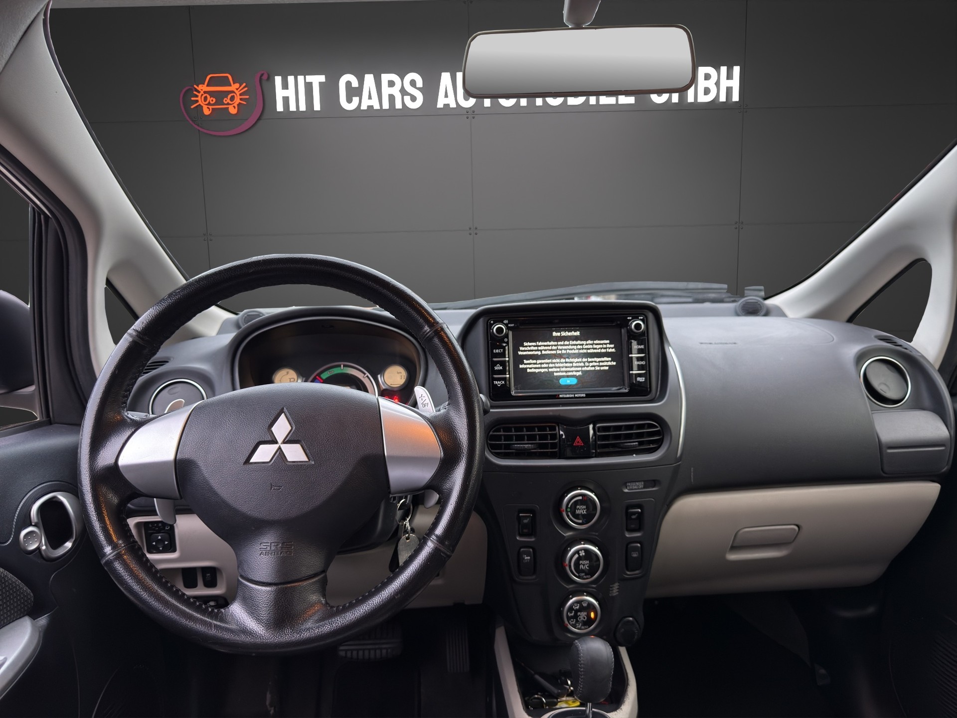 MITSUBISHI i MiEV Style-image-9