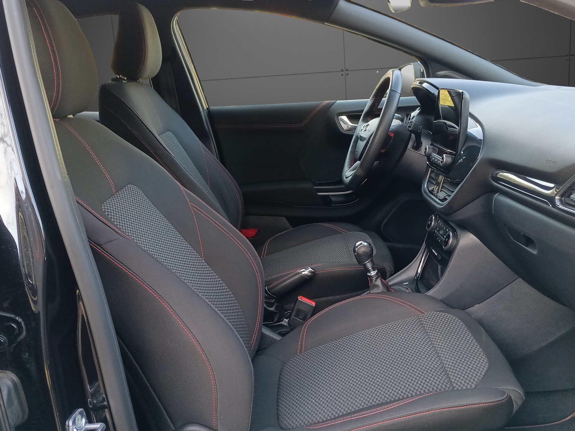 FORD Puma 1.0 MHEV ST-Line-image-14