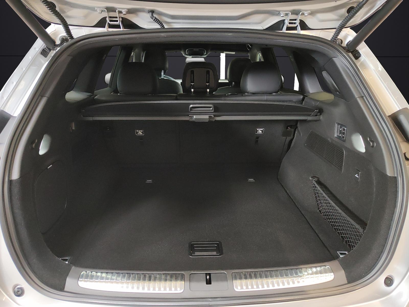 XPENG G9 Performance AWD-image-12