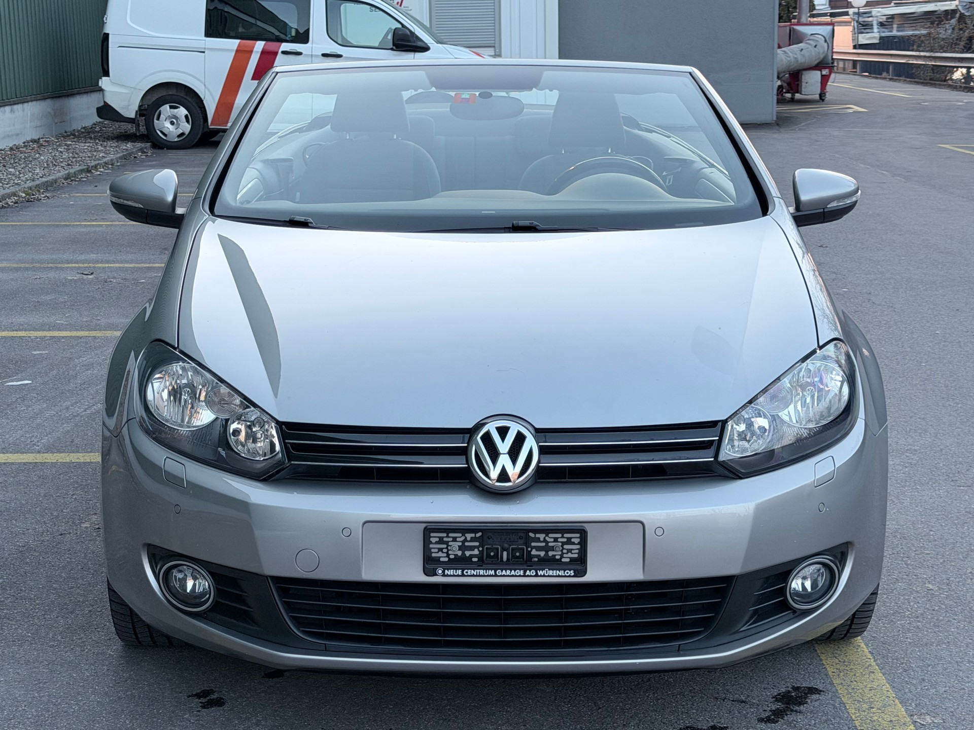 VW Golf Cabrio 1.6 TDI BMT-image-14