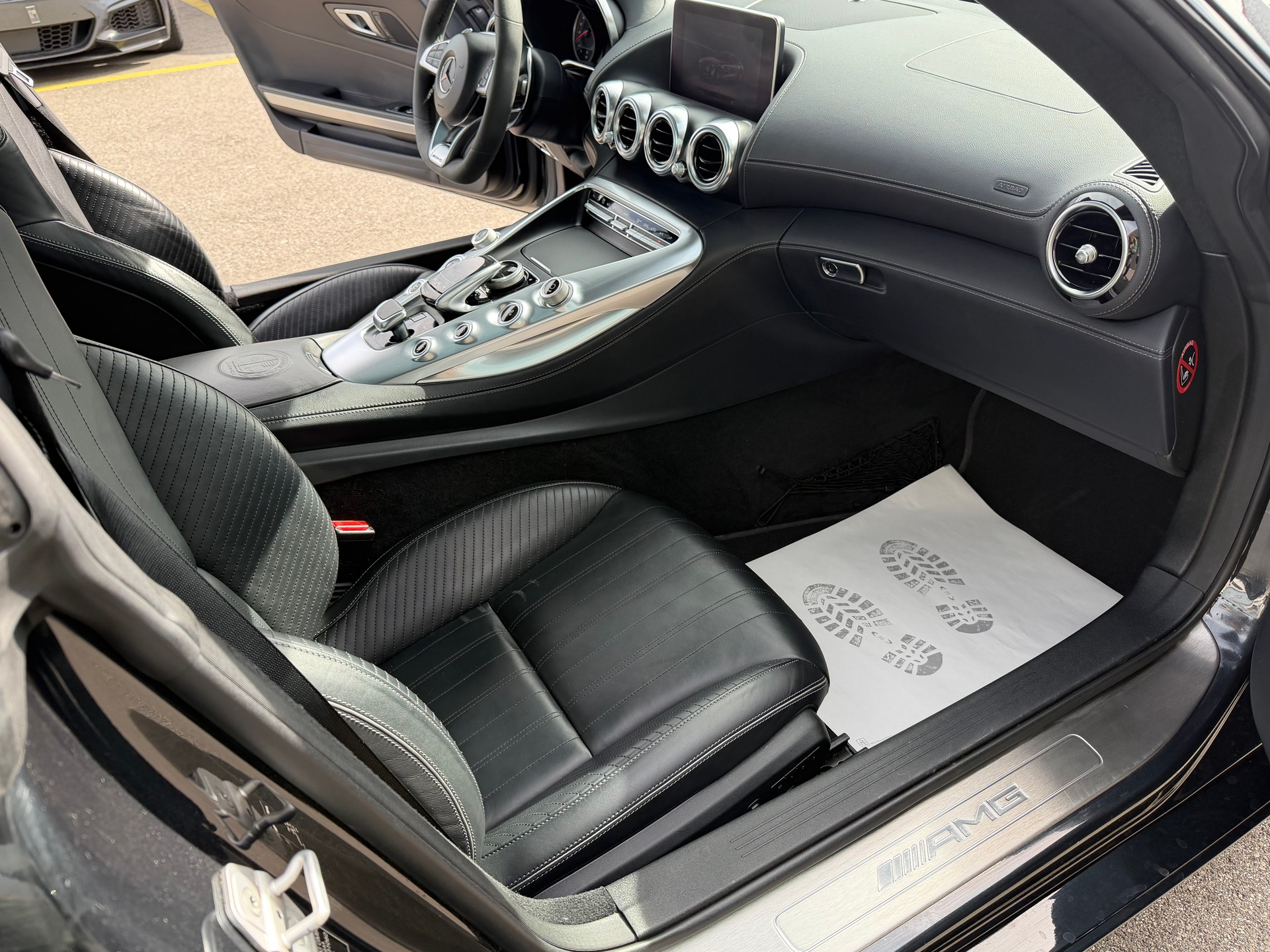 MERCEDES-BENZ AMG GT S Speedshift DCT-image-12