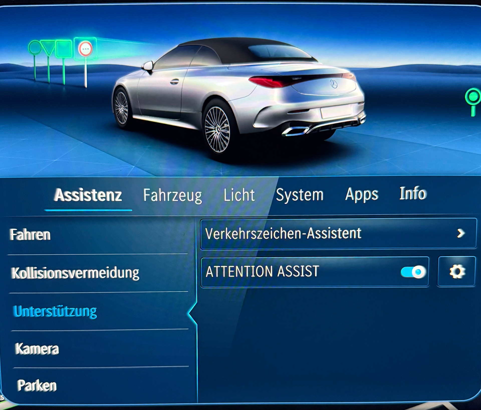 MERCEDES-BENZ CLE 200 AMG Line Cabrio 4M 9G-Tronic-image-14