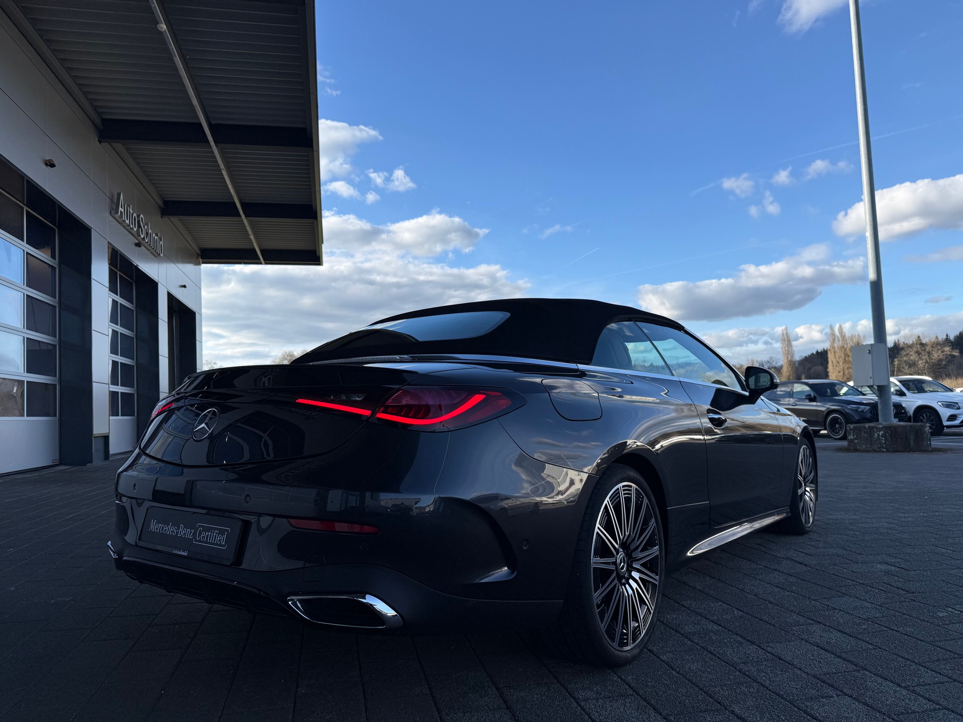 MERCEDES-BENZ CLE 200 AMG Line Cabrio 4M 9G-Tronic-showroom-element-2