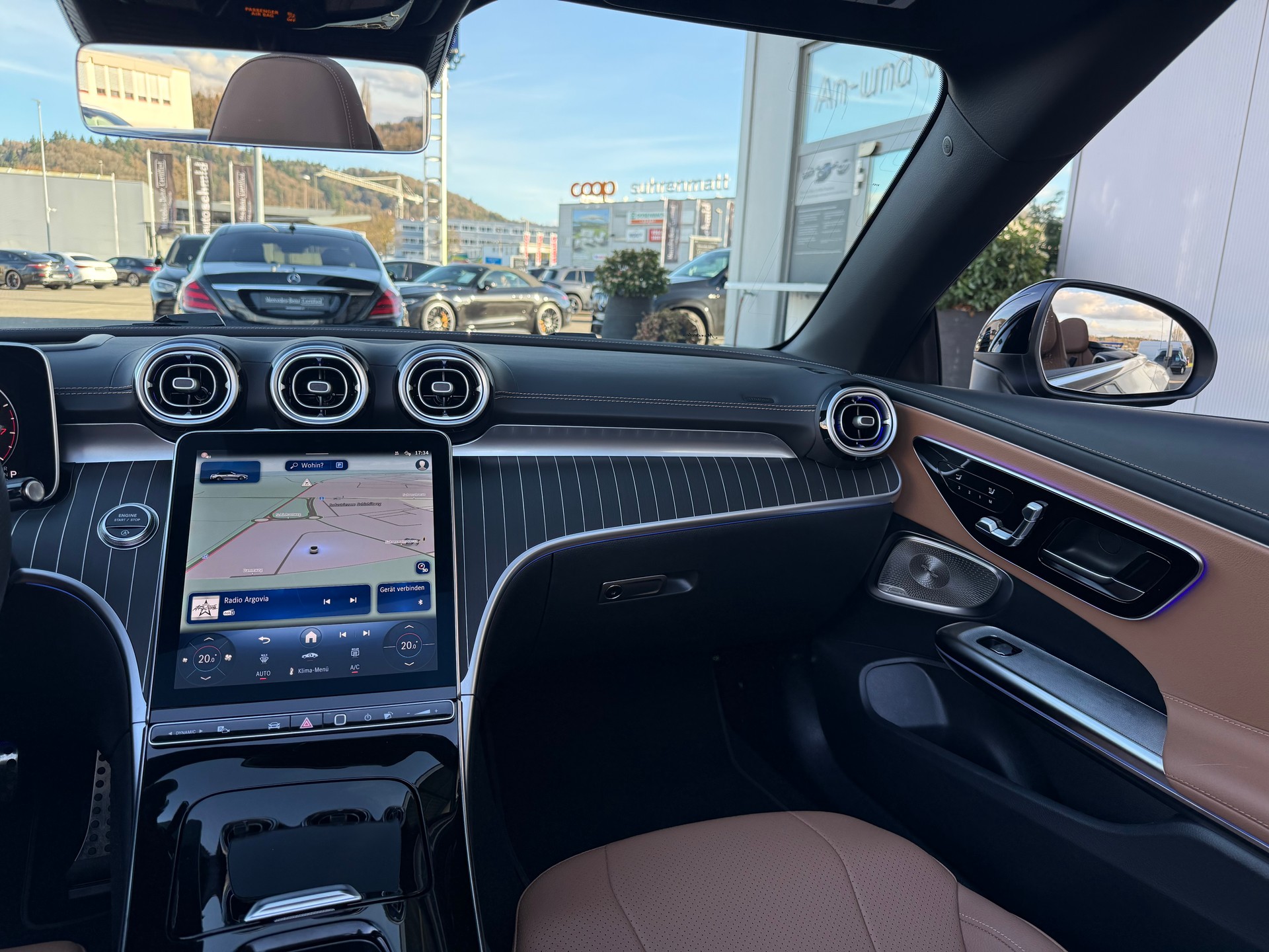 MERCEDES-BENZ CLE 200 AMG Line Cabrio 4M 9G-Tronic-image-7