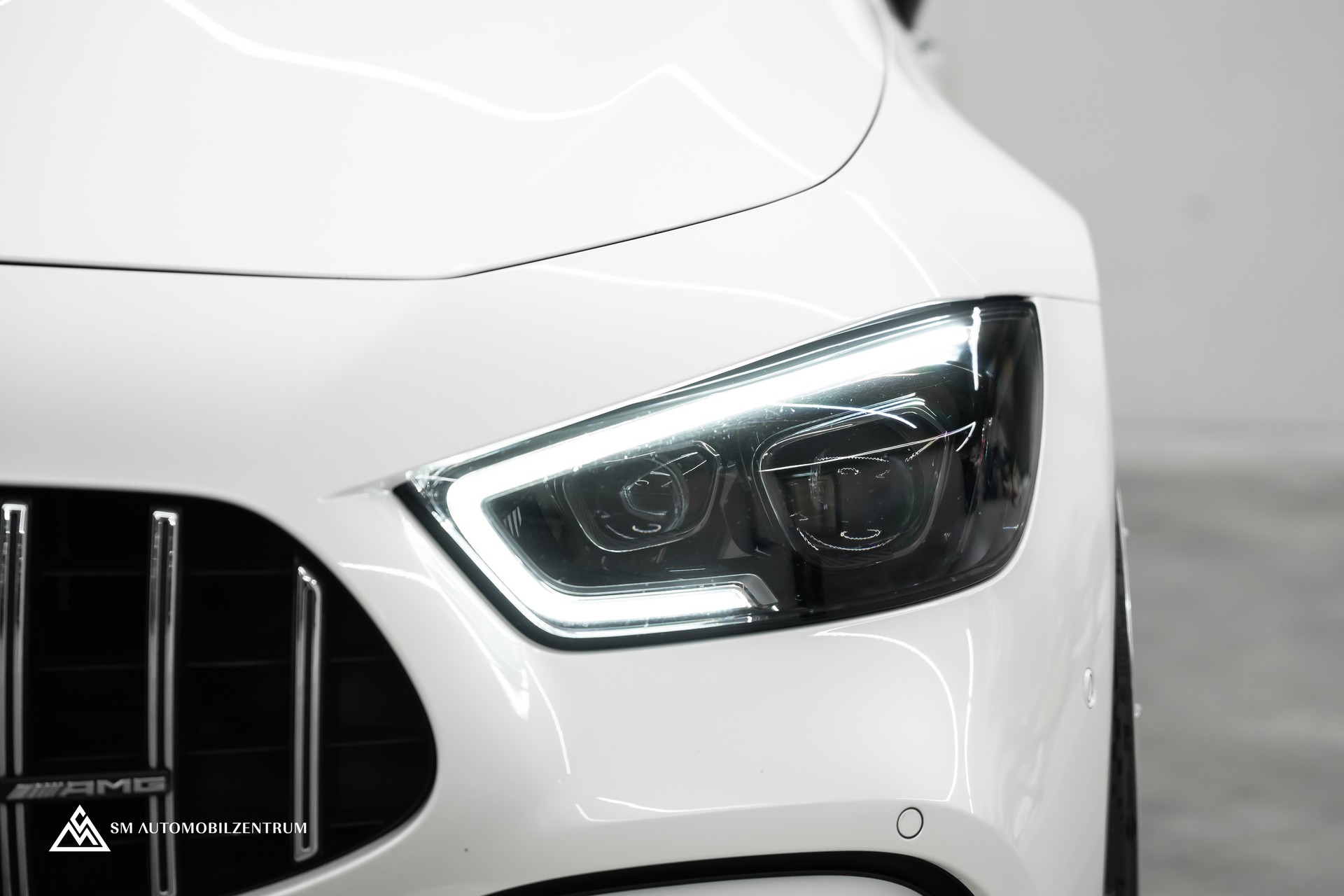 MERCEDES-BENZ AMG GT 63 S 4matic+ / 22'' Vossen / Keramik / Burmester-showroom-element-2