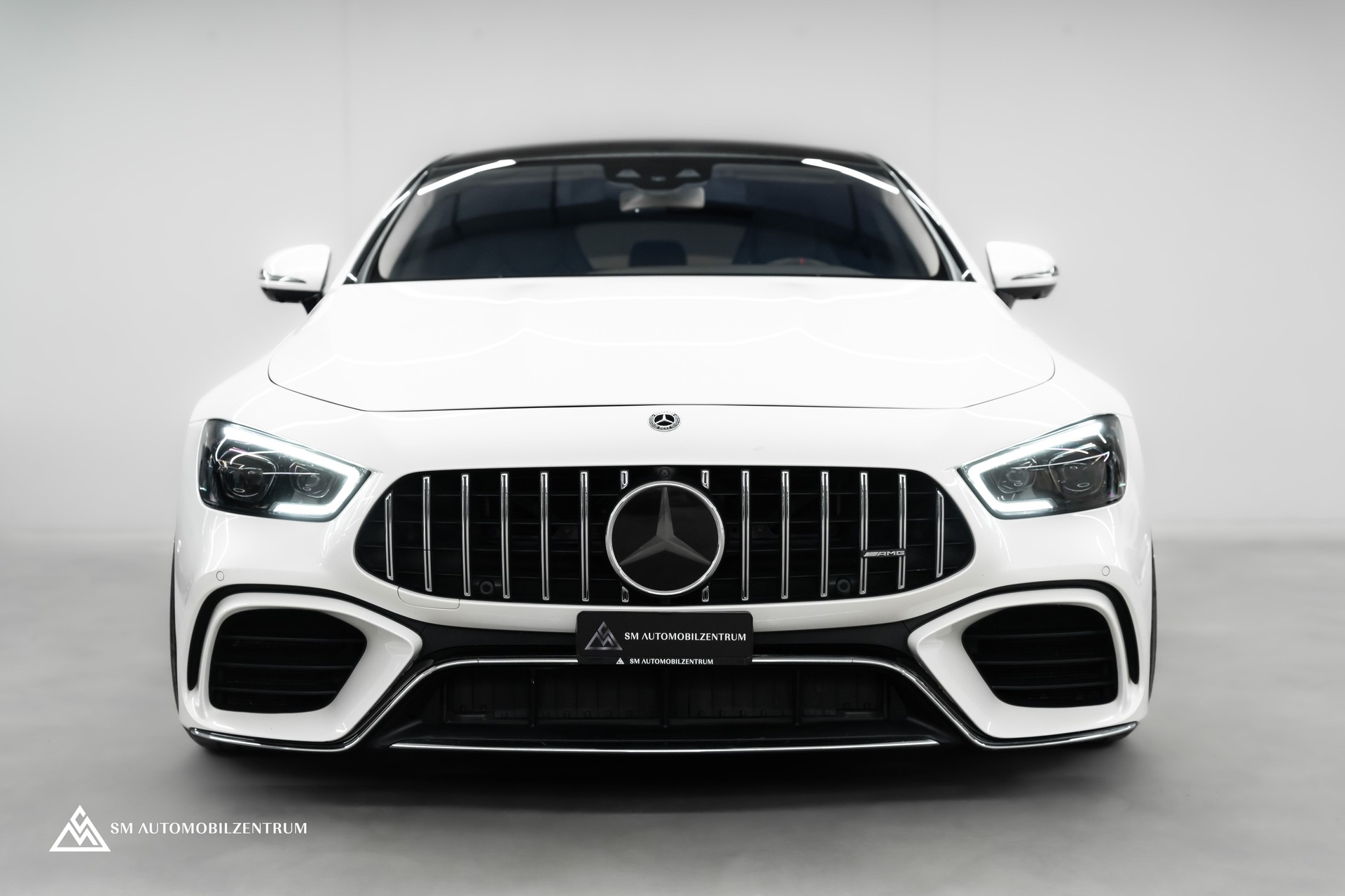 MERCEDES-BENZ AMG GT 63 S 4matic+ / 22'' Vossen / Keramik / Burmester-showroom-element-1