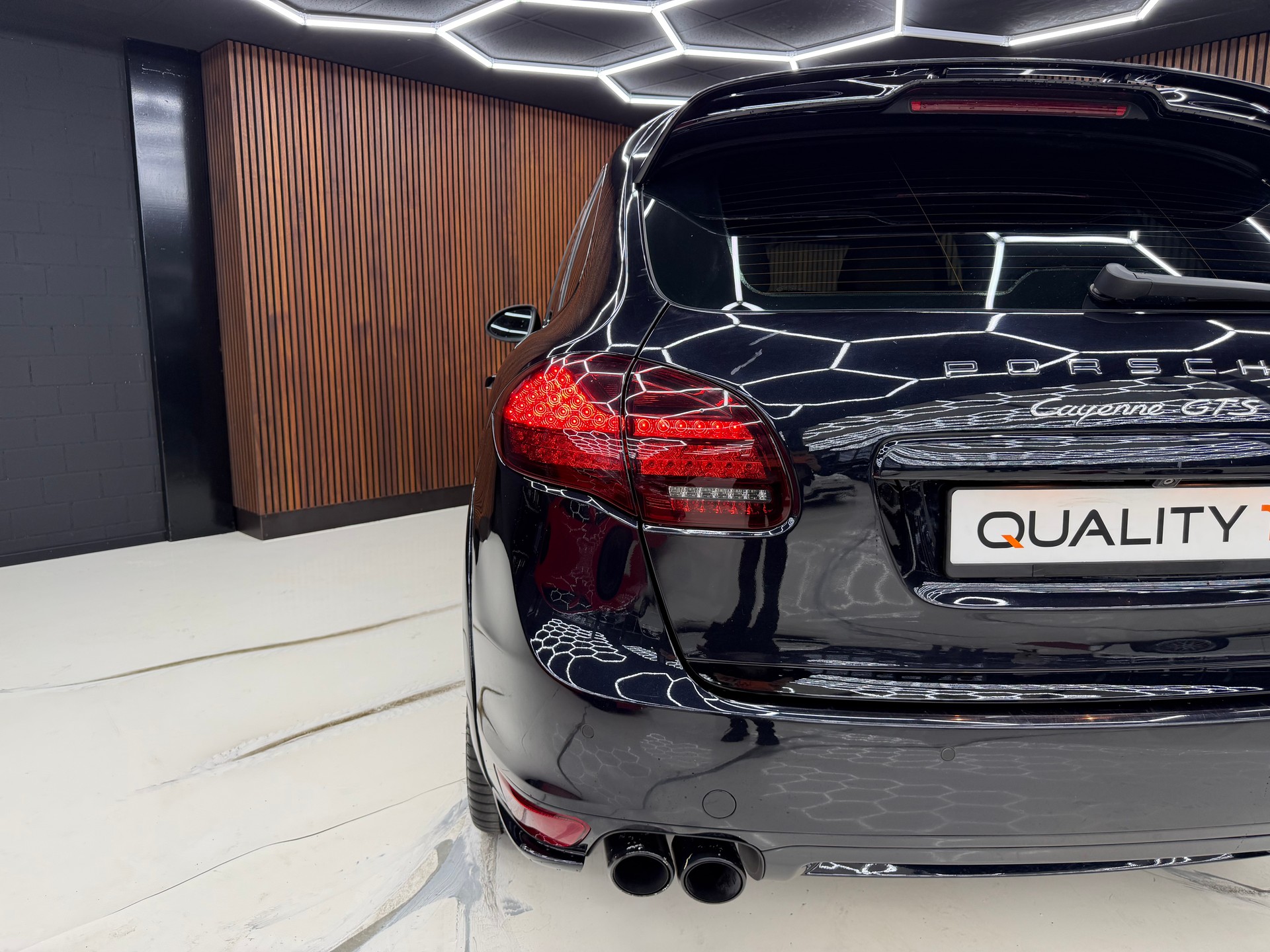 PORSCHE Cayenne GTS-image-9