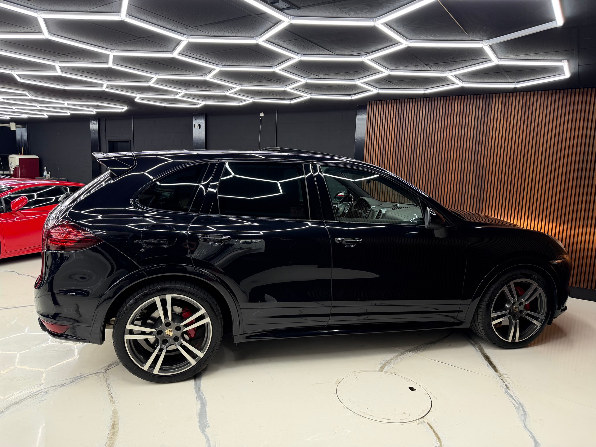 PORSCHE Cayenne GTS-image-6