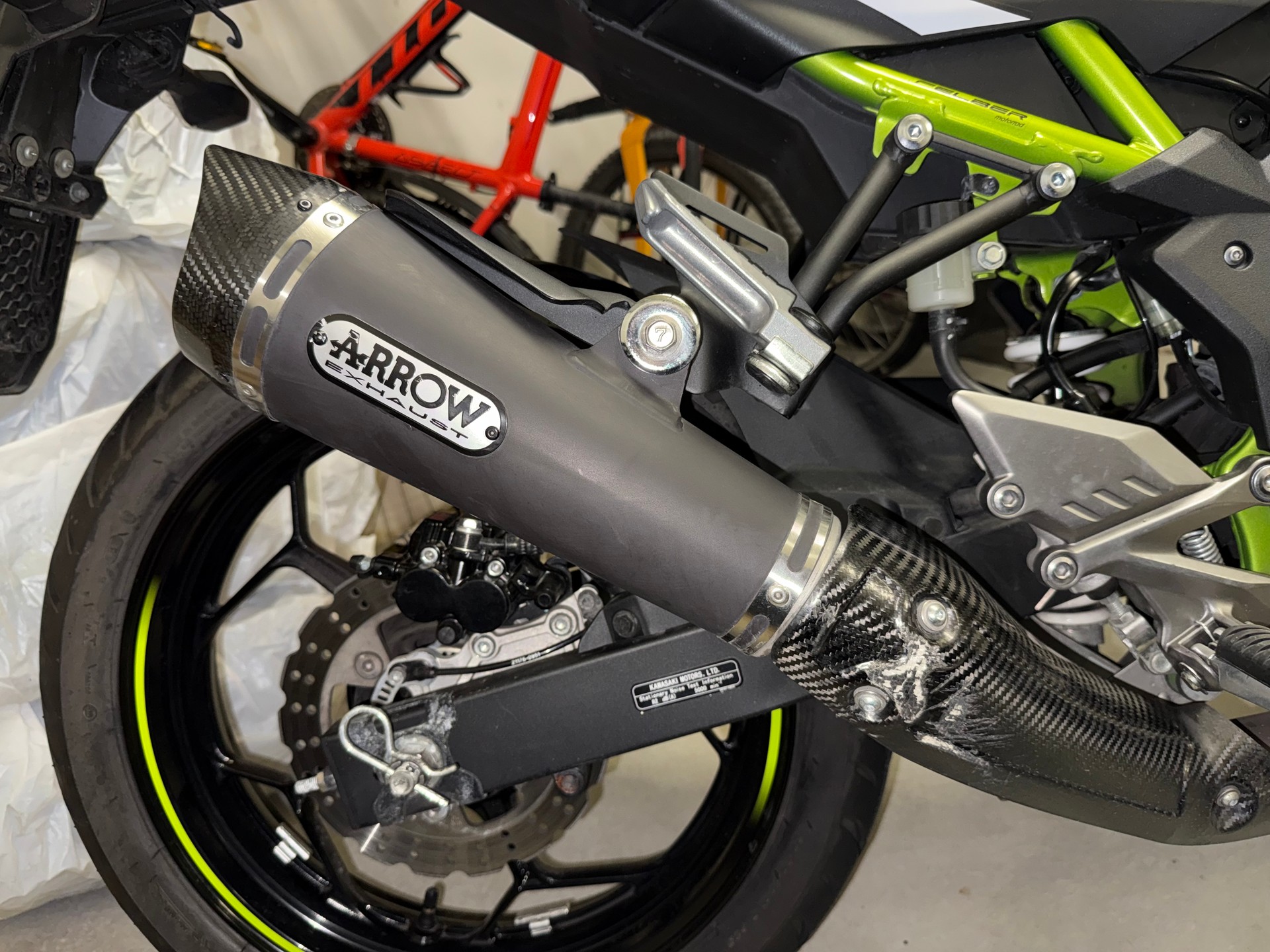 KAWASAKI Z 125-image-6