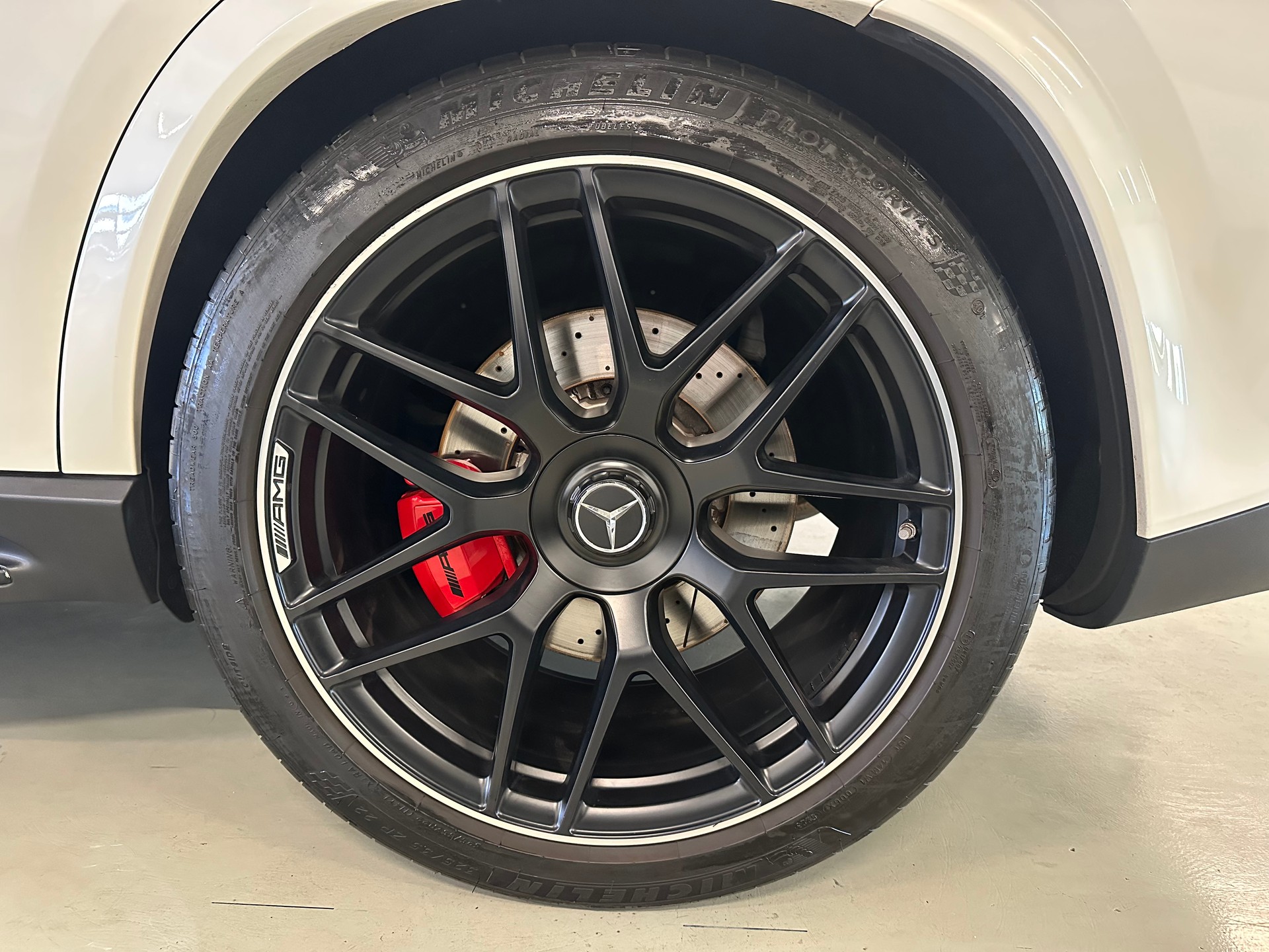 MERCEDES-BENZ GLE 63 S AMG 4Matic+ 9G-Speedshift-image-5