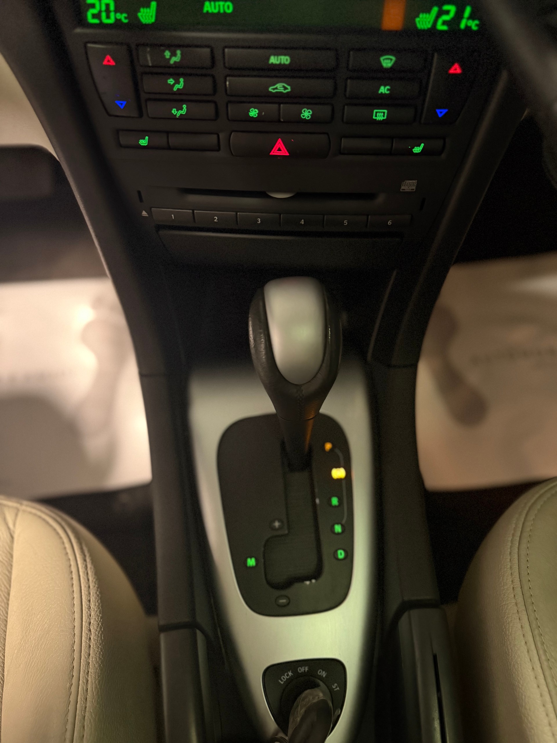 SAAB 9-3-image-9