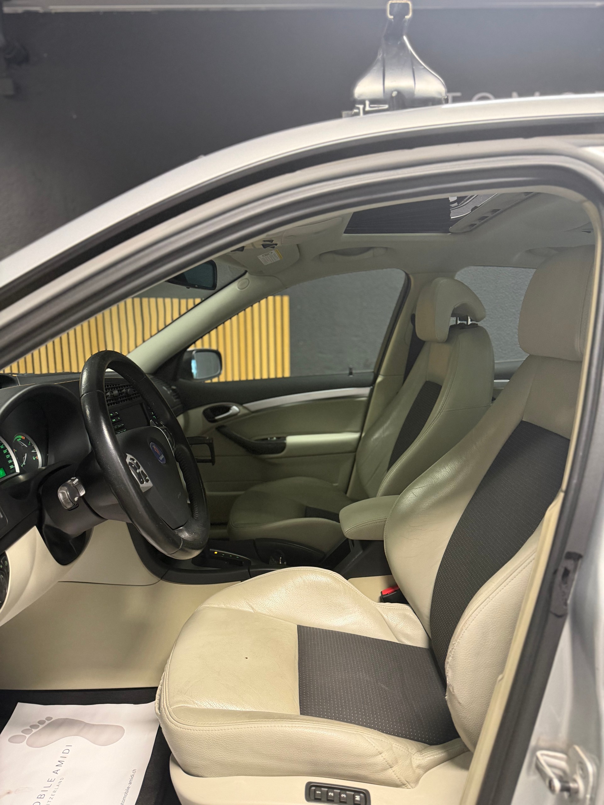 SAAB 9-3-image-7
