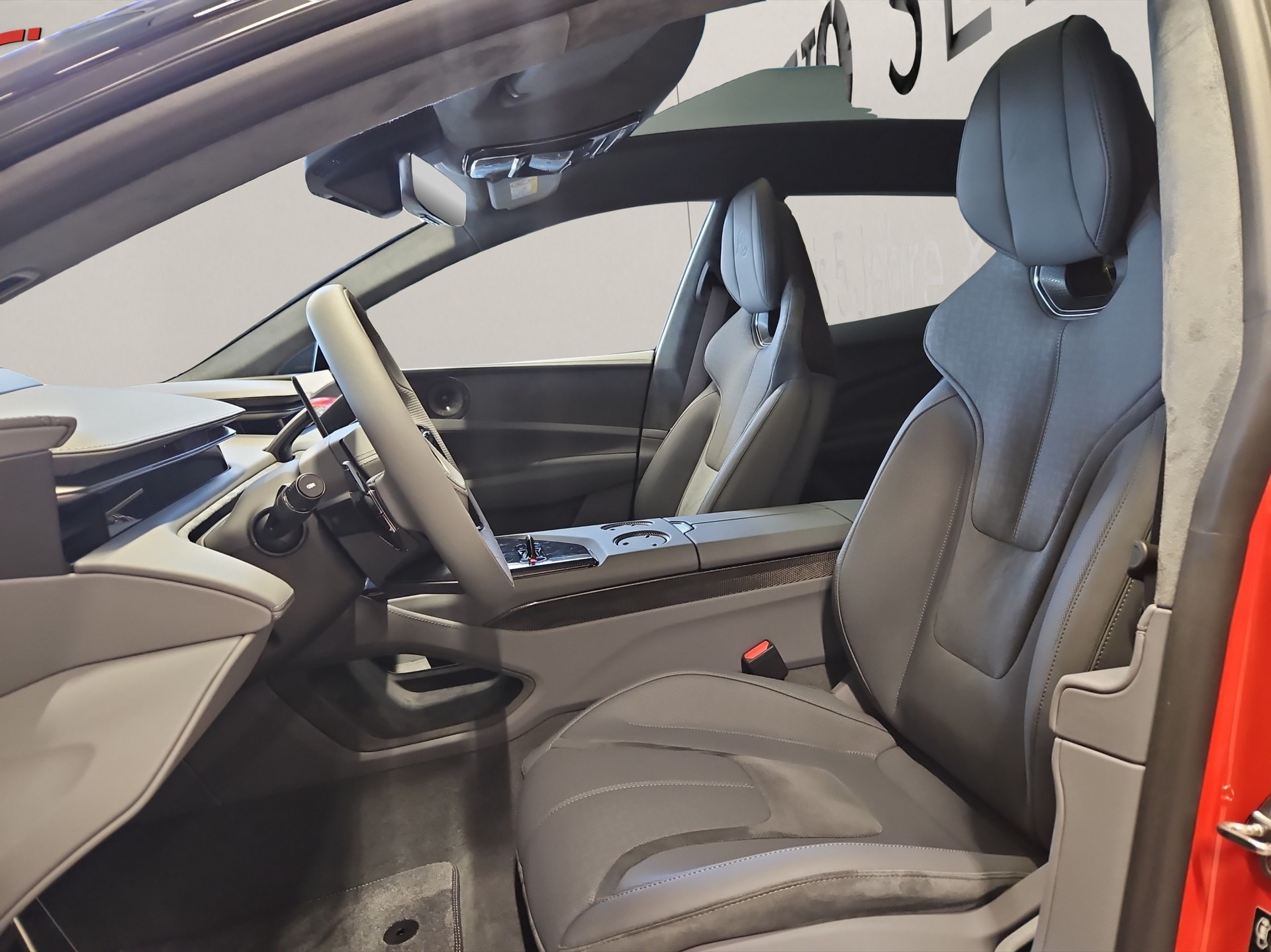LOTUS Emeya 600 Sport SE-image-7