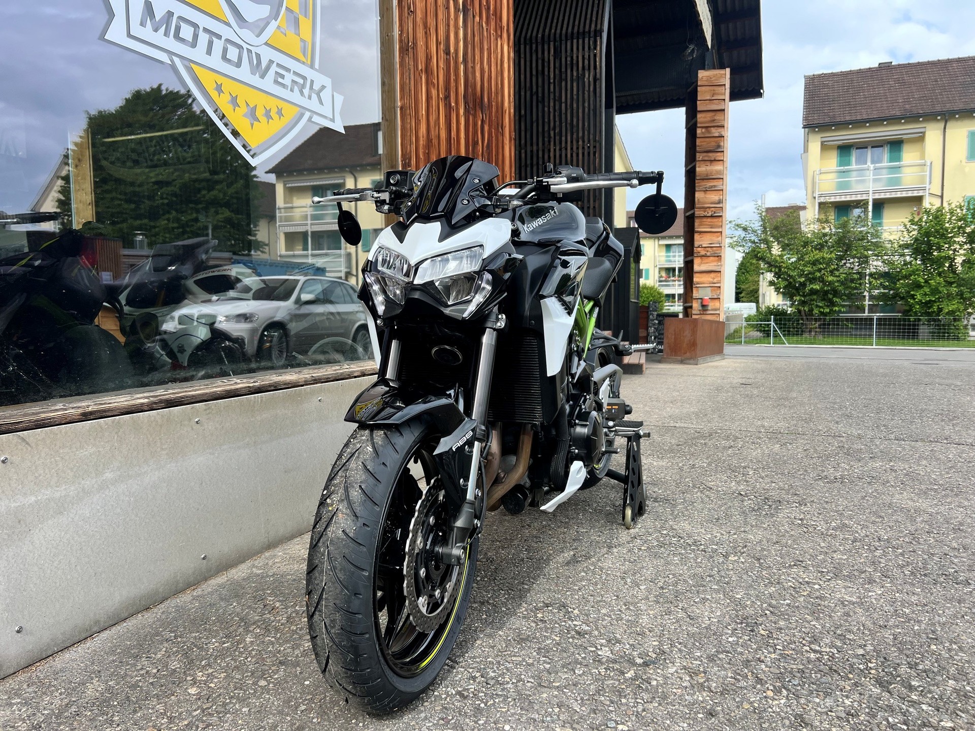 KAWASAKI Z 900