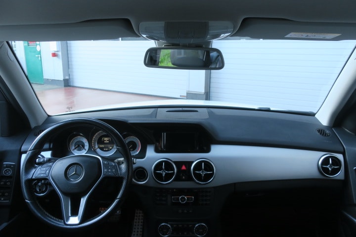 MERCEDES-BENZ GLK 250 BlueTEC 4Matic 7G-Tronic-image-8