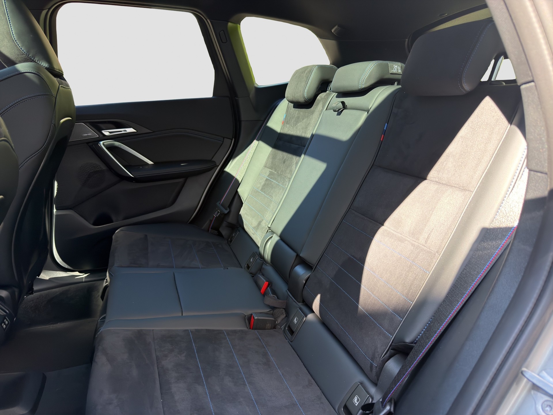 BMW X1 xDrive 23d 48V M Sport Pro-image-11
