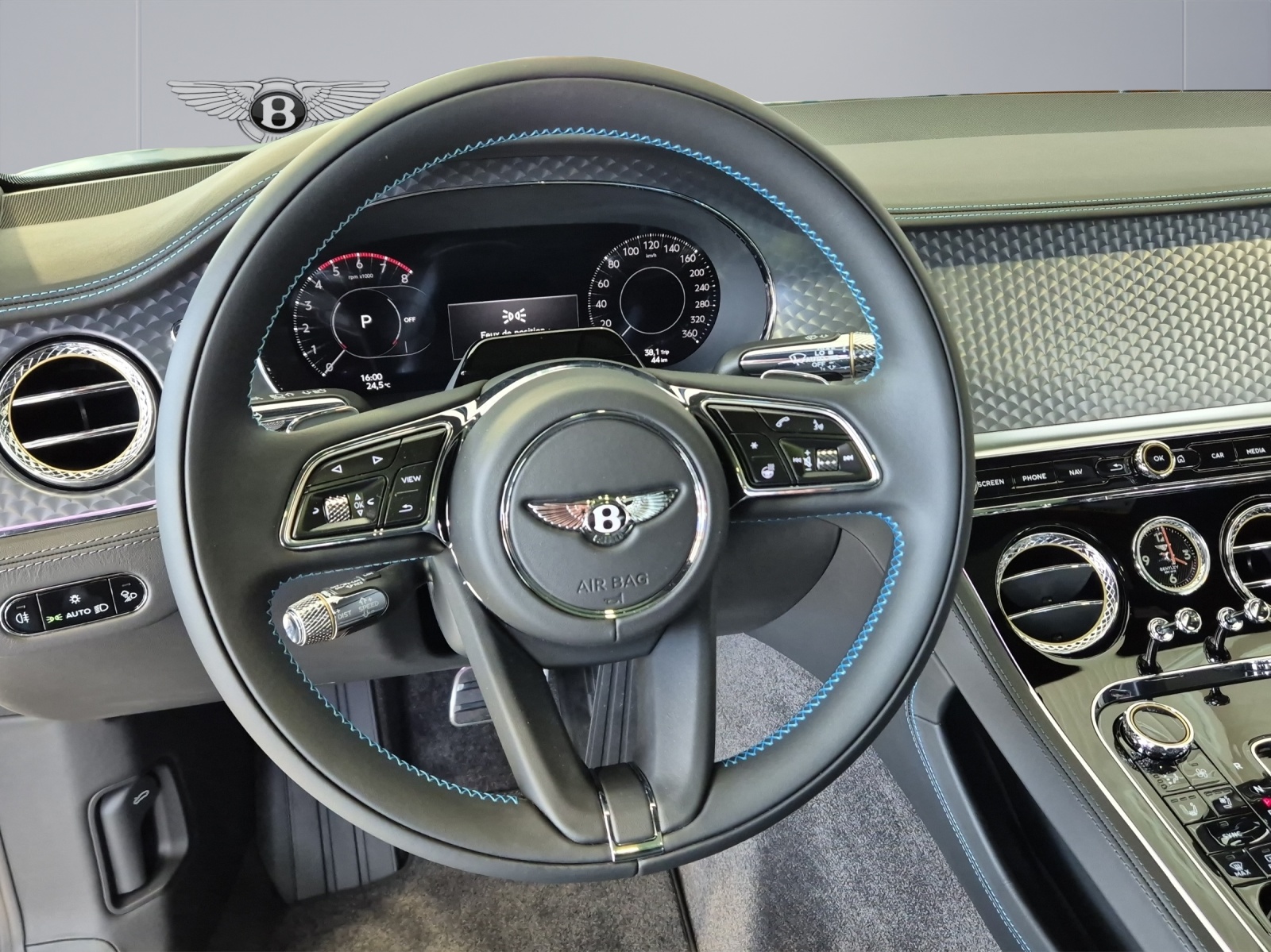 BENTLEY Continental GT 4.0 V8 PHEV S-image-11