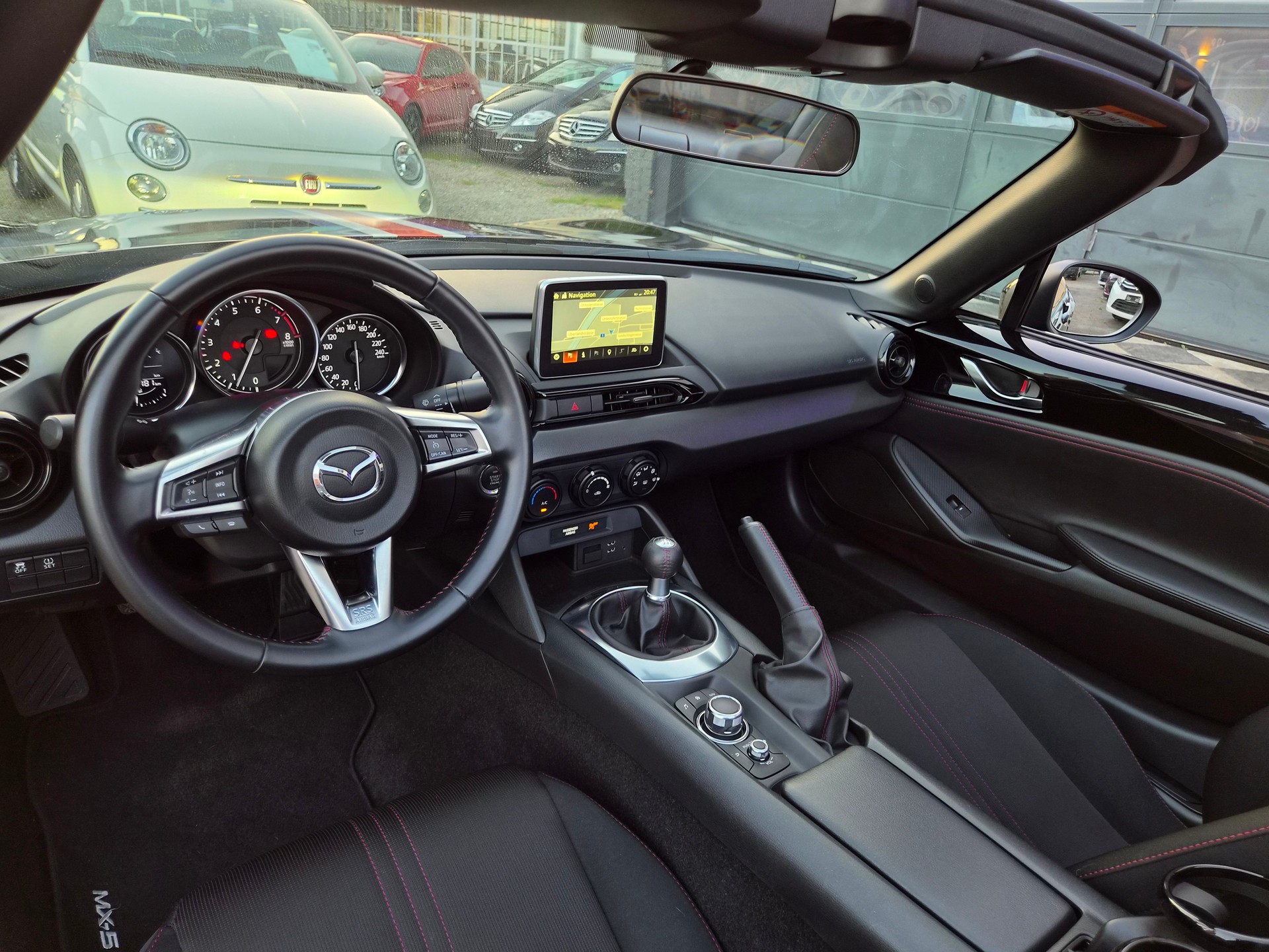 MAZDA MX-5 SKYACTIV-G 160 Revolution-image-12