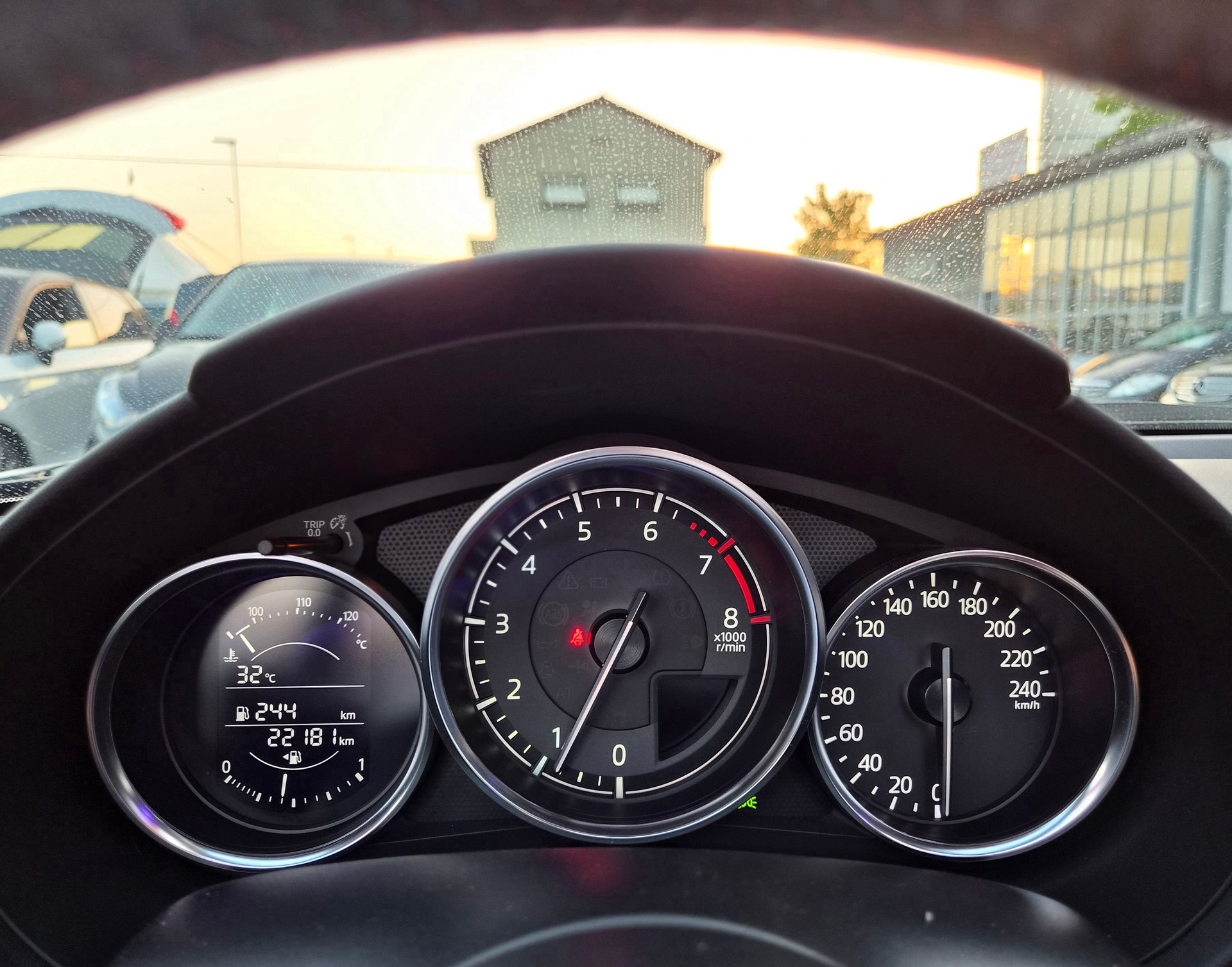 MAZDA MX-5 SKYACTIV-G 160 Revolution-image-15
