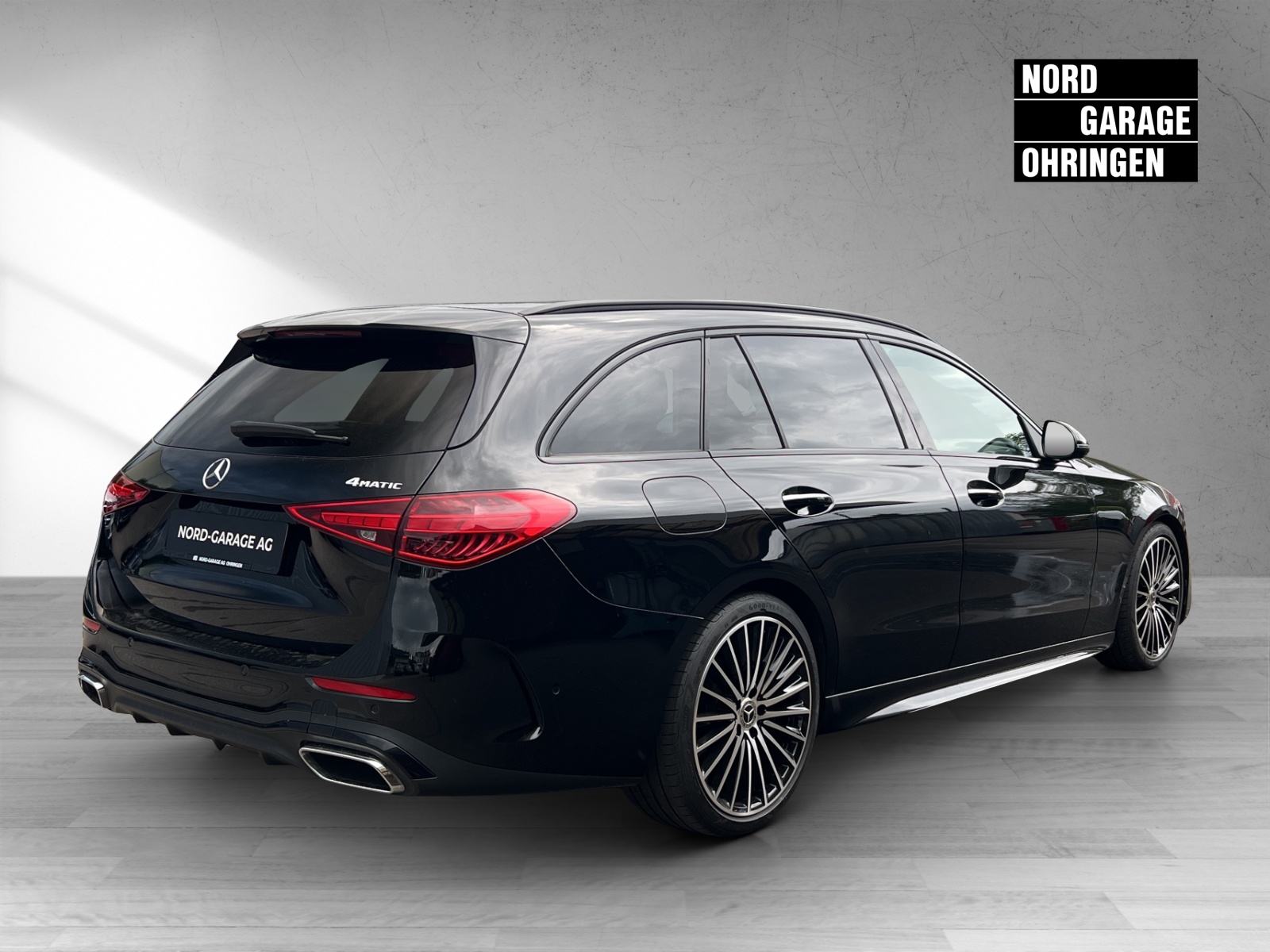 MERCEDES-BENZ C 220 d T 4M AMG Line Swiss Star-image-4