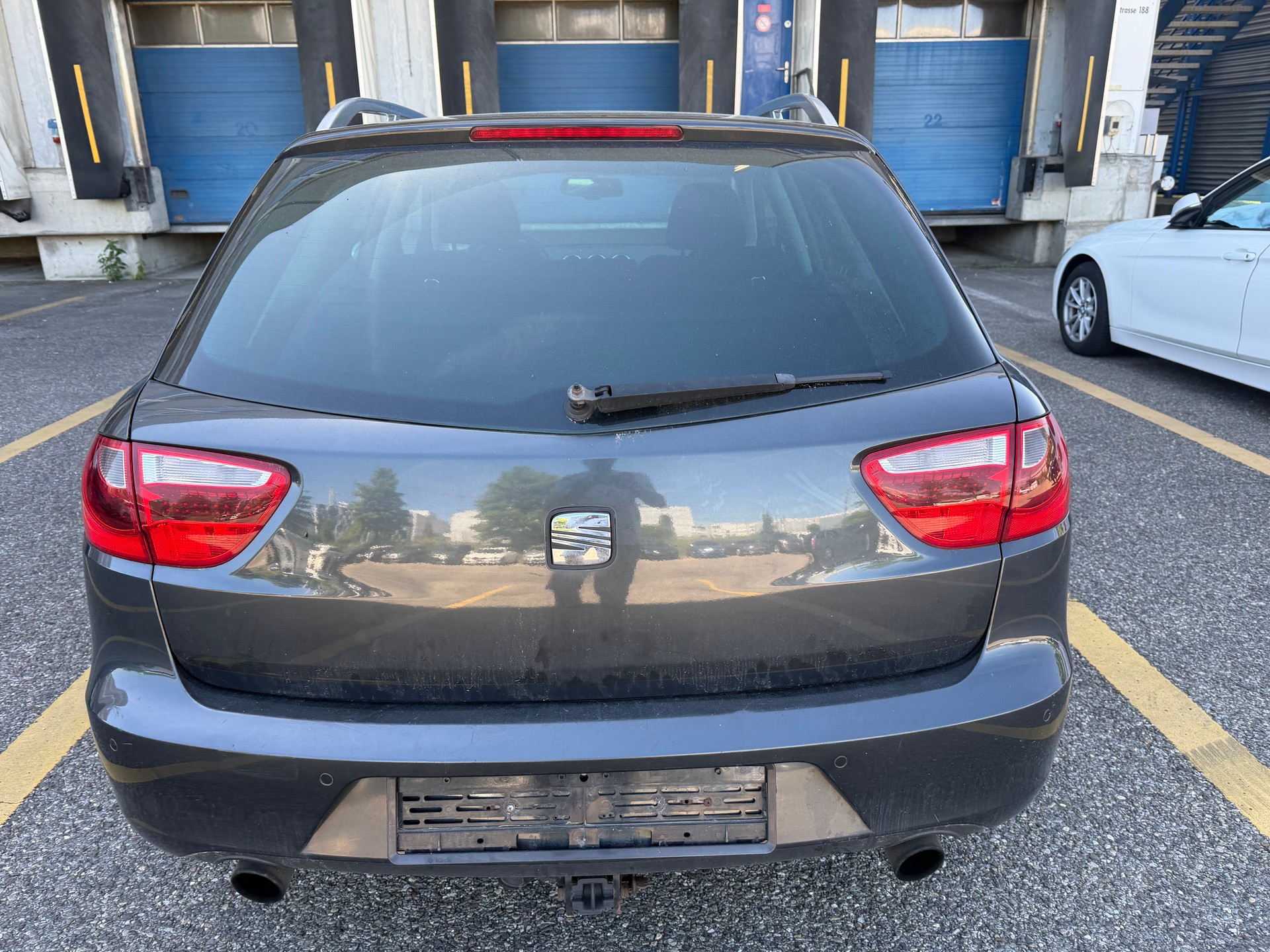 SEAT Exeo ST 2.0 TSI Sport multitronic-image-5