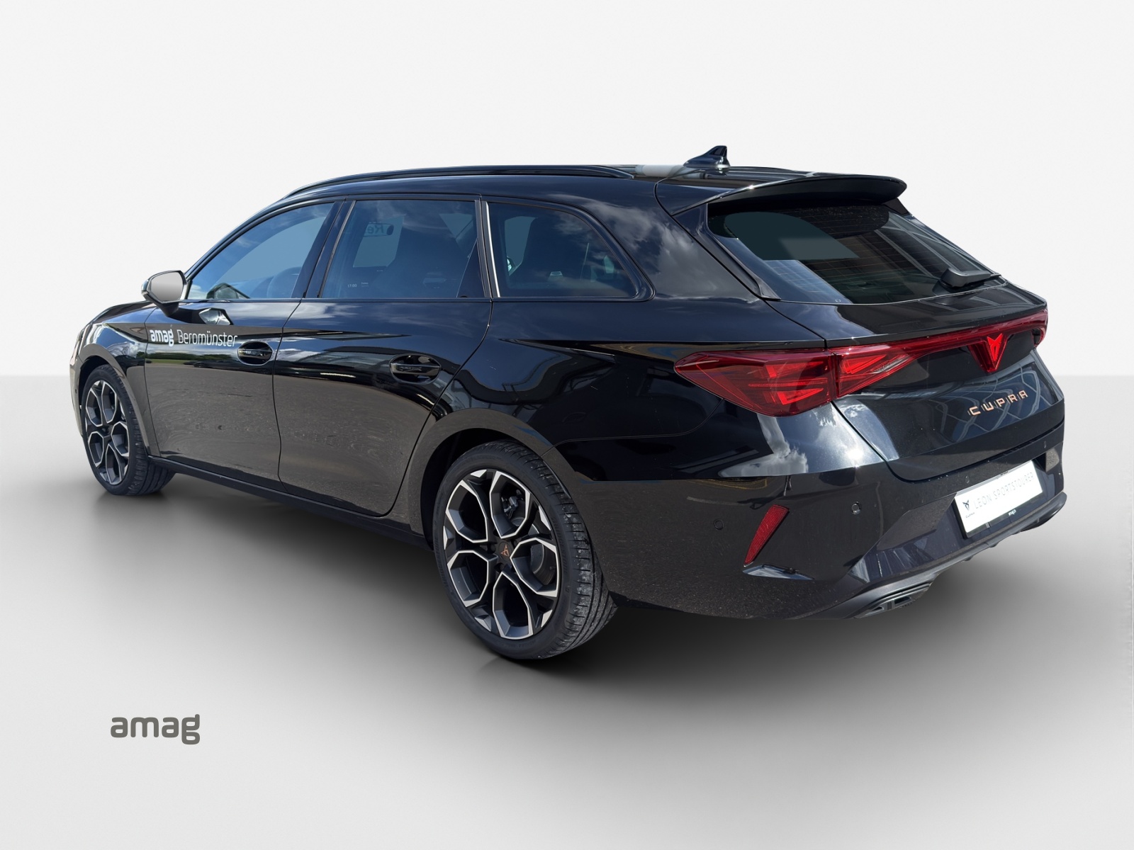 CUPRA LEON ST 1.5 eTSI Prime Edition DSG-showroom-element-2