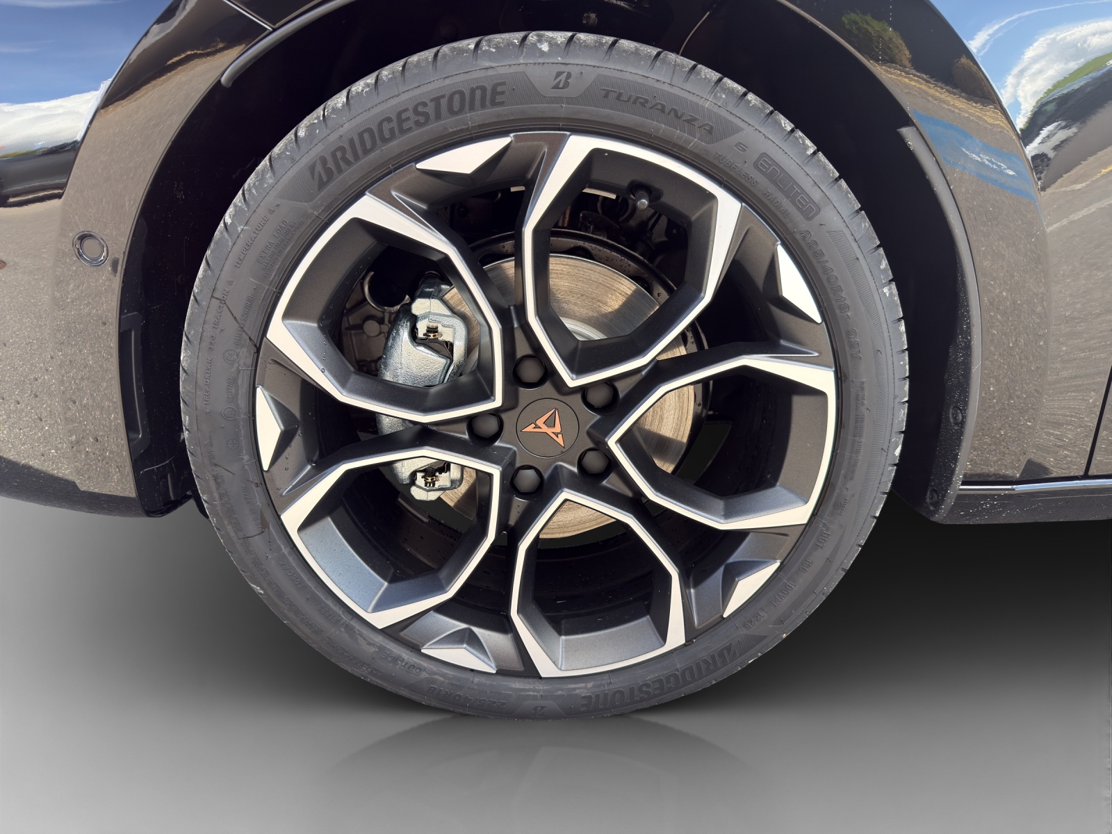 CUPRA LEON ST 1.5 eTSI Prime Edition DSG-image-12