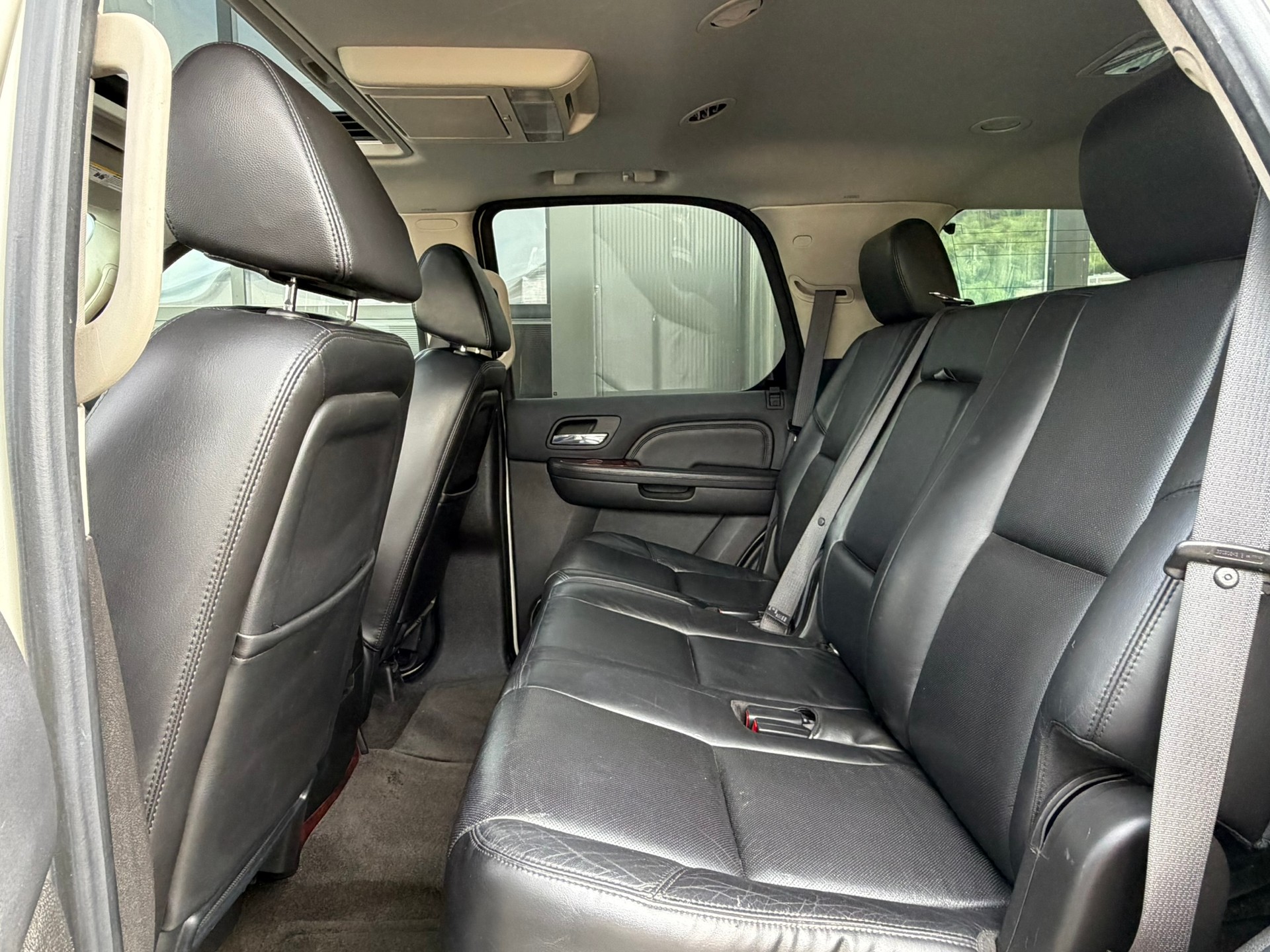 CADILLAC Escalade 6.2 Sport Luxury-image-7
