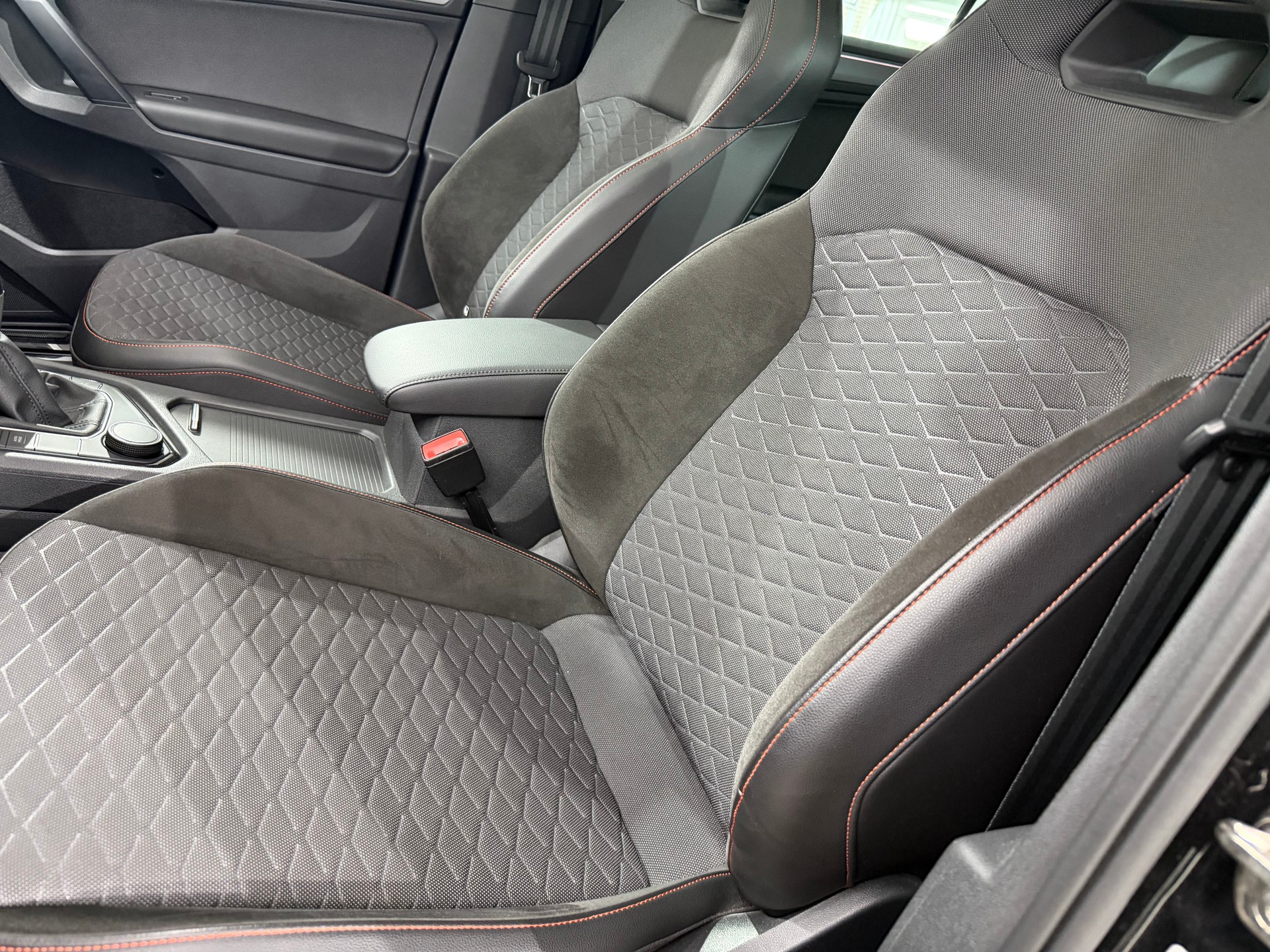SEAT Tarraco 1.4 eHybrid FR DSG-image-8