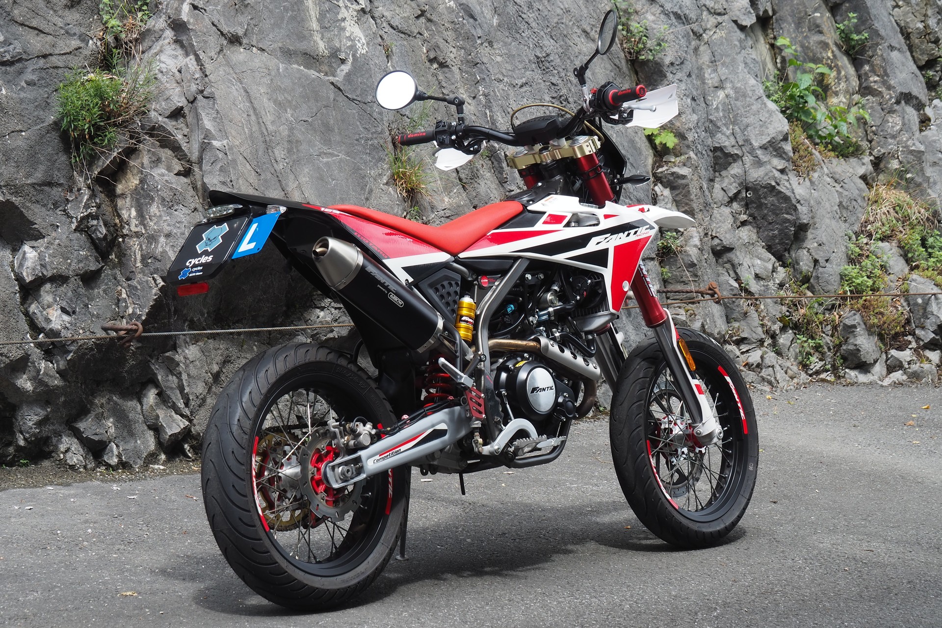 FANTIC XMF 125 Motard-image-4