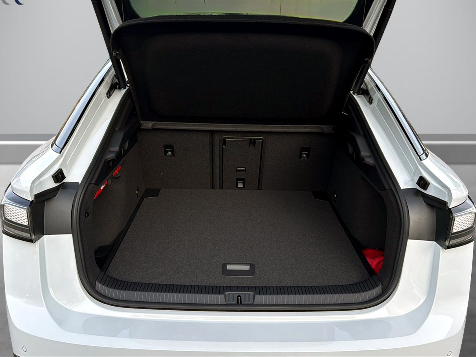 VW ID.7 Pro 77 kWh Pro-image-13