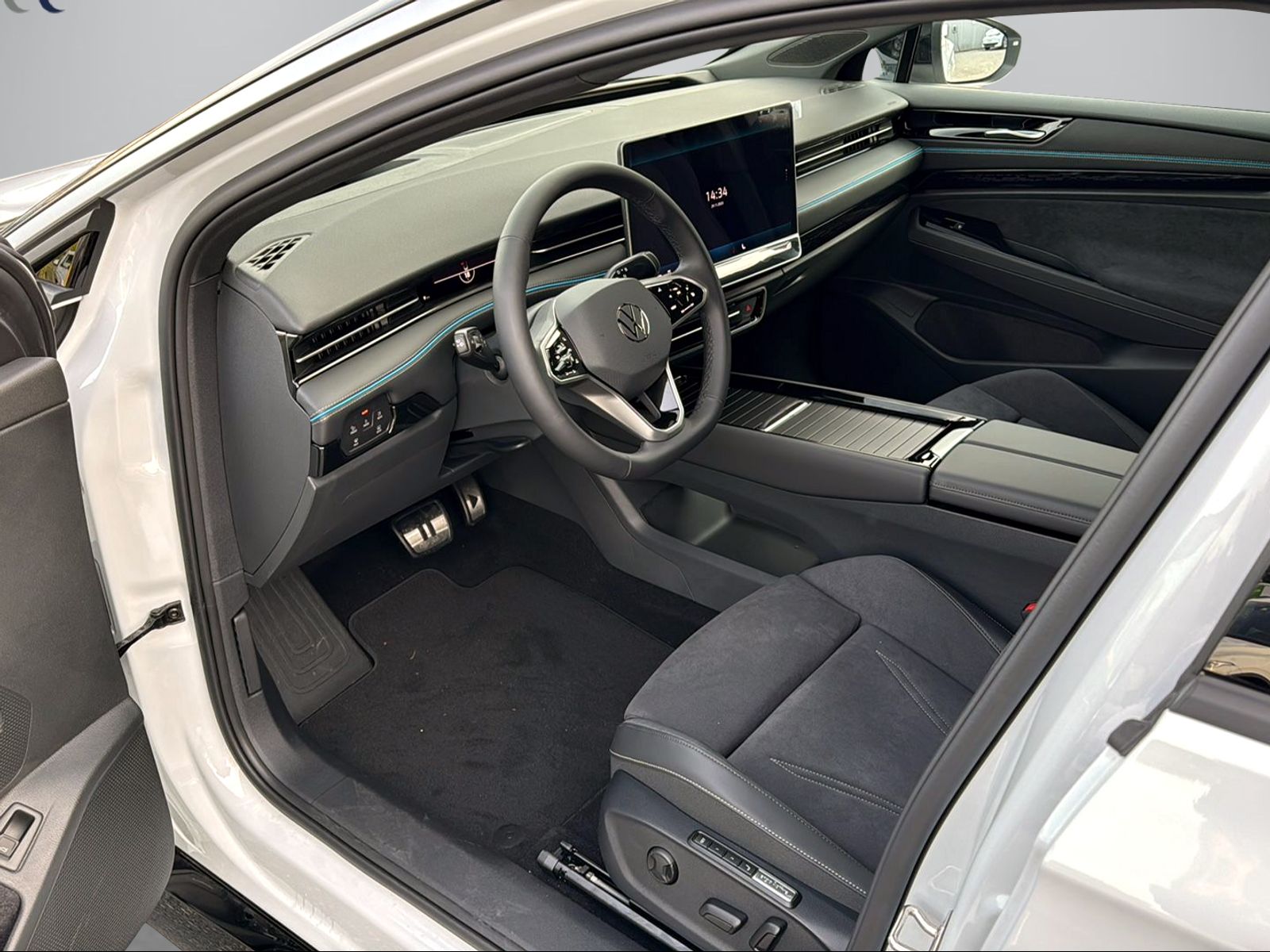 VW ID.7 Pro 77 kWh Pro-image-10