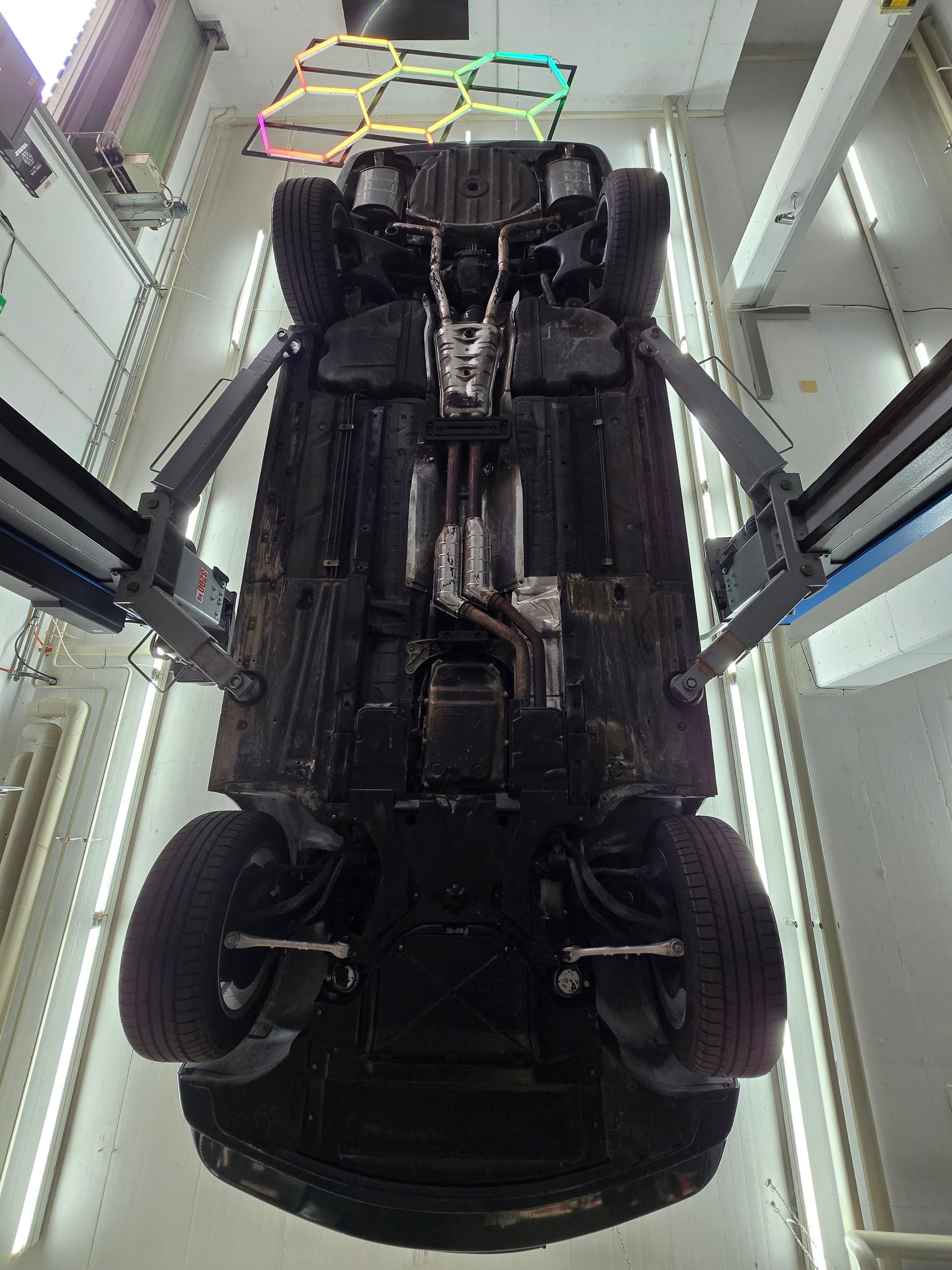 BMW 728i Automat (Traumzustand Sammlerfahrzeug)-image-7