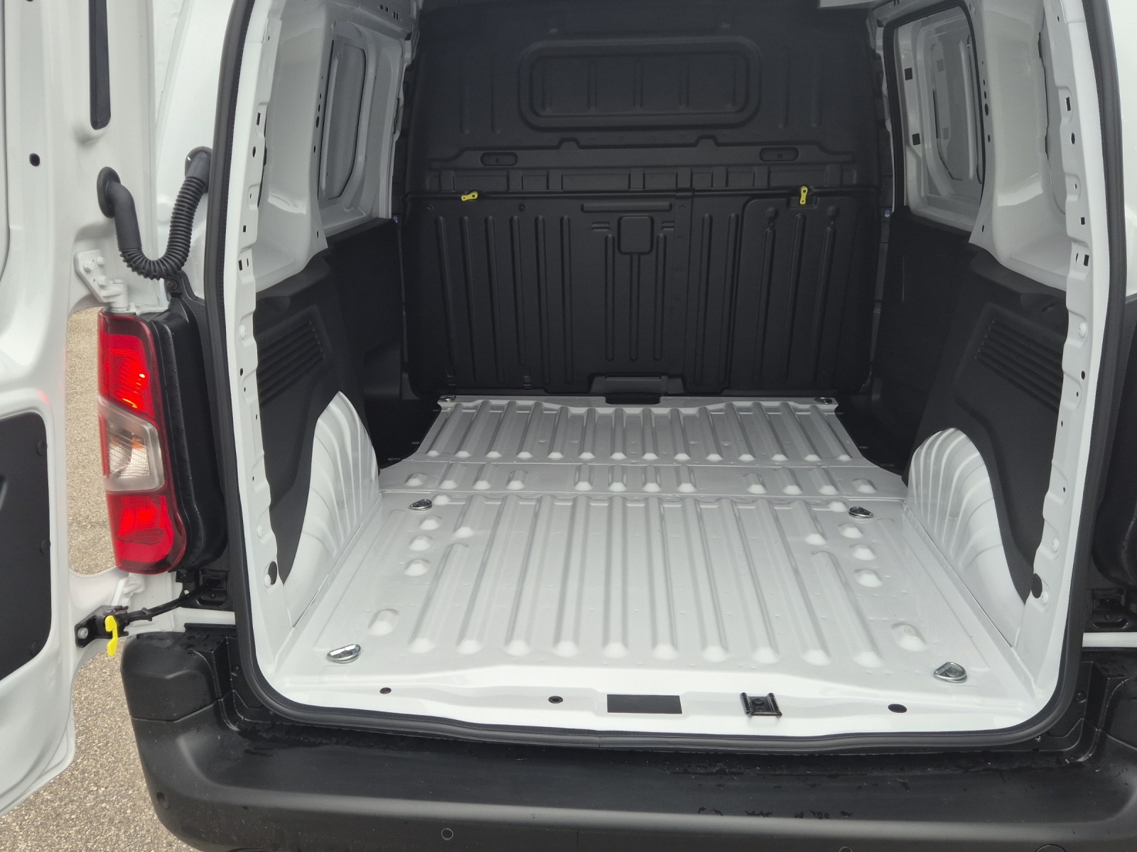 FIAT Doblo Kaw. L1 1.2 PureTech Easy Pro-image-8