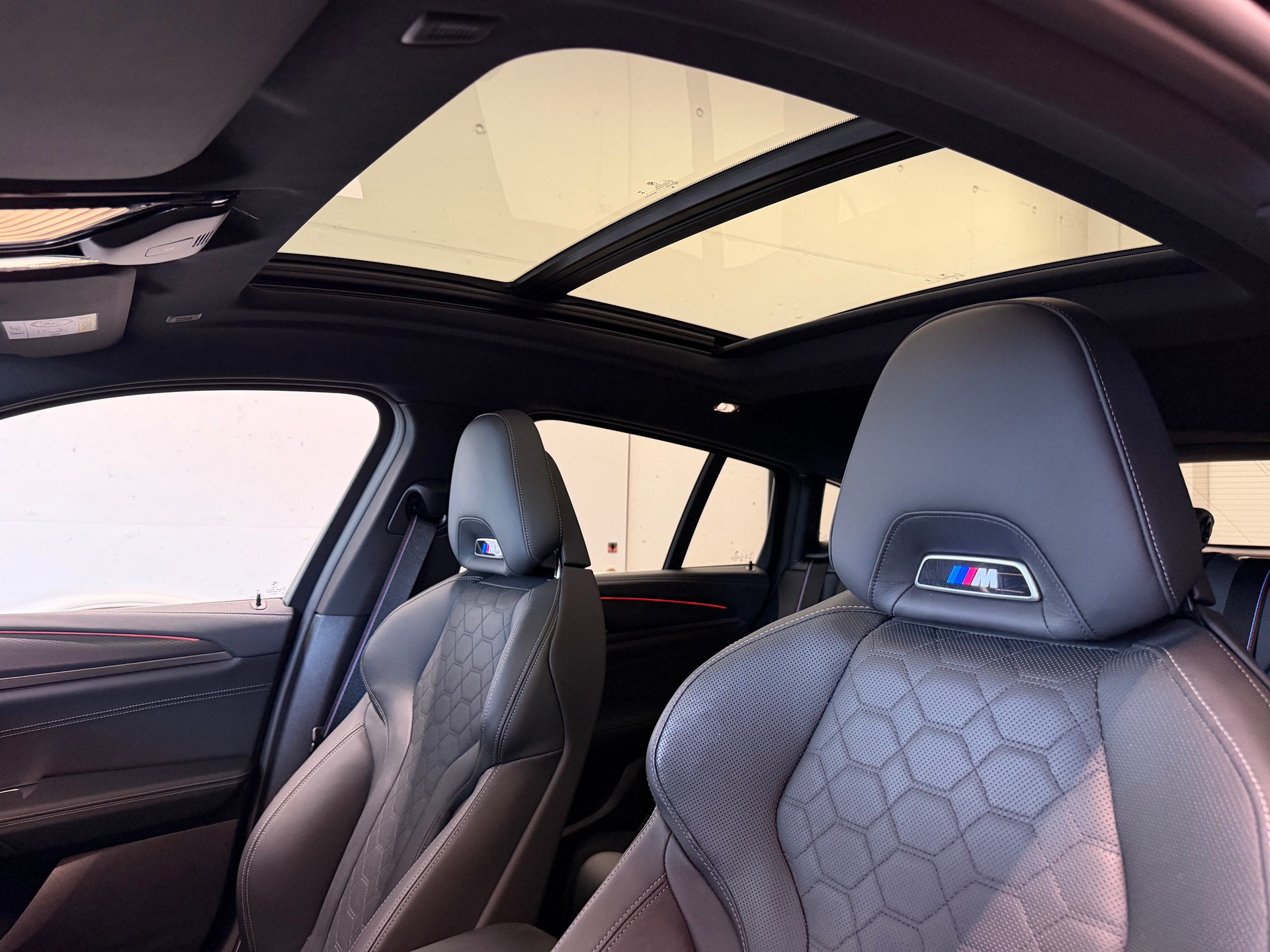 BMW X4M xDrive M Competition Steptronic-image-14