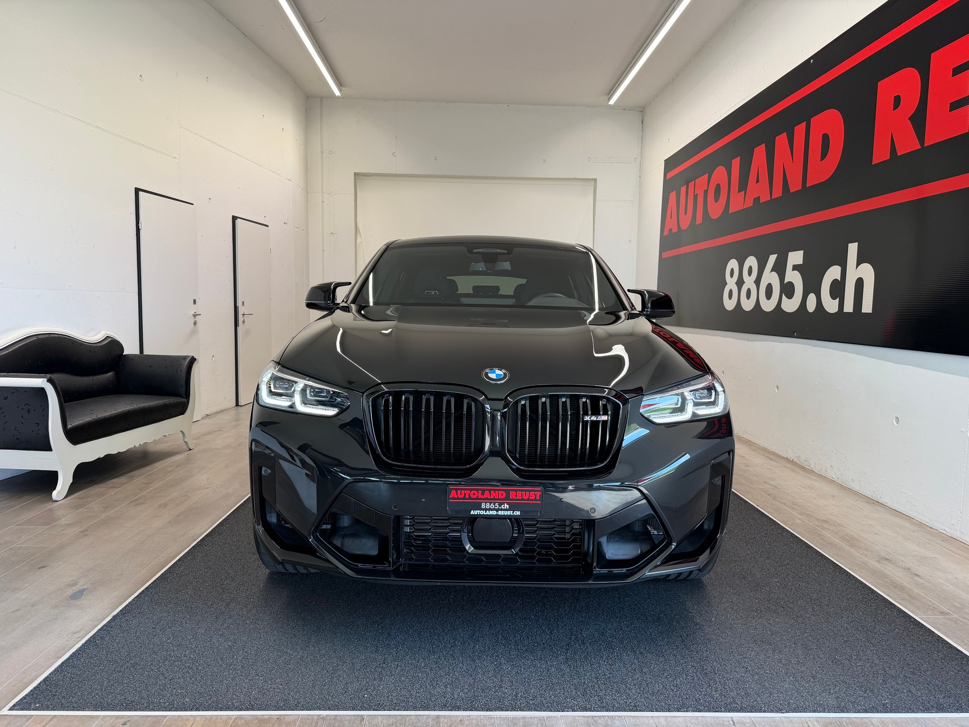 BMW X4M xDrive M Competition Steptronic-showroom-element-1