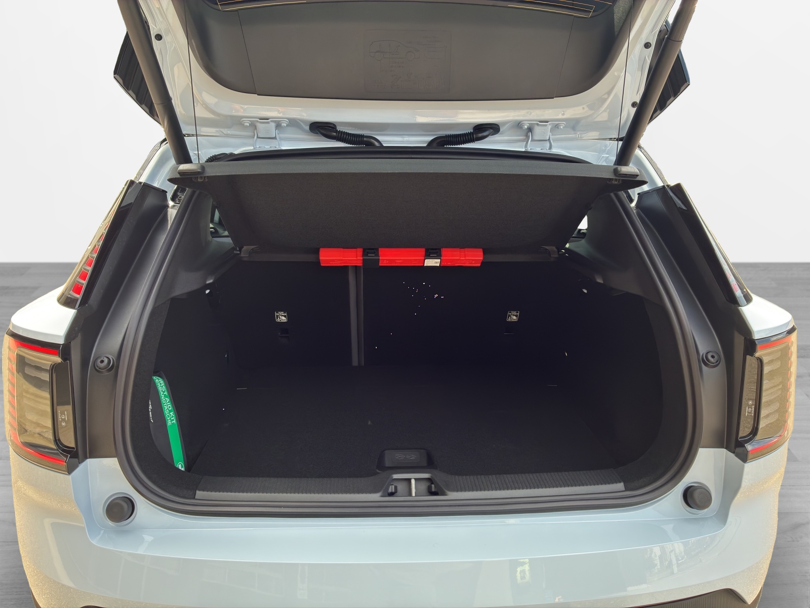 VOLVO EX 30 E60 Twin Ultra Performance AWD-image-14
