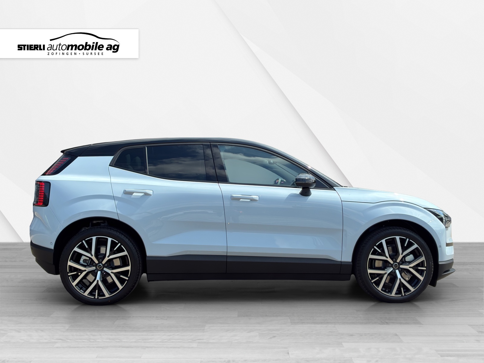 VOLVO EX 30 E60 Twin Ultra Performance AWD-showroom-element-3