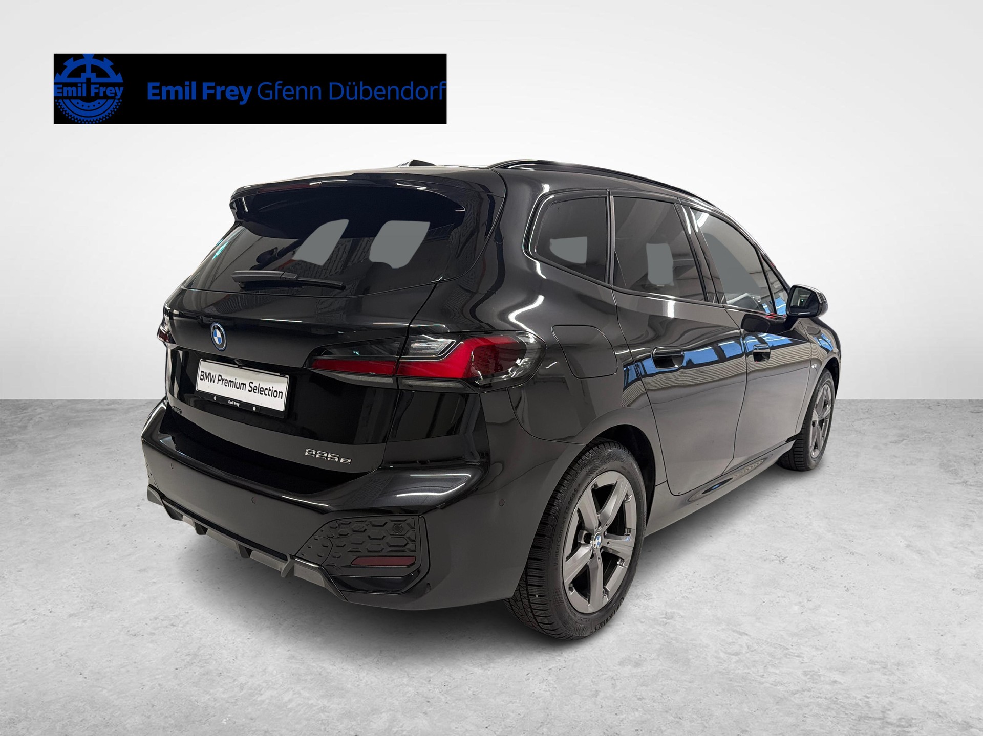 BMW 225e xDrive Active Tourer-showroom-element-3