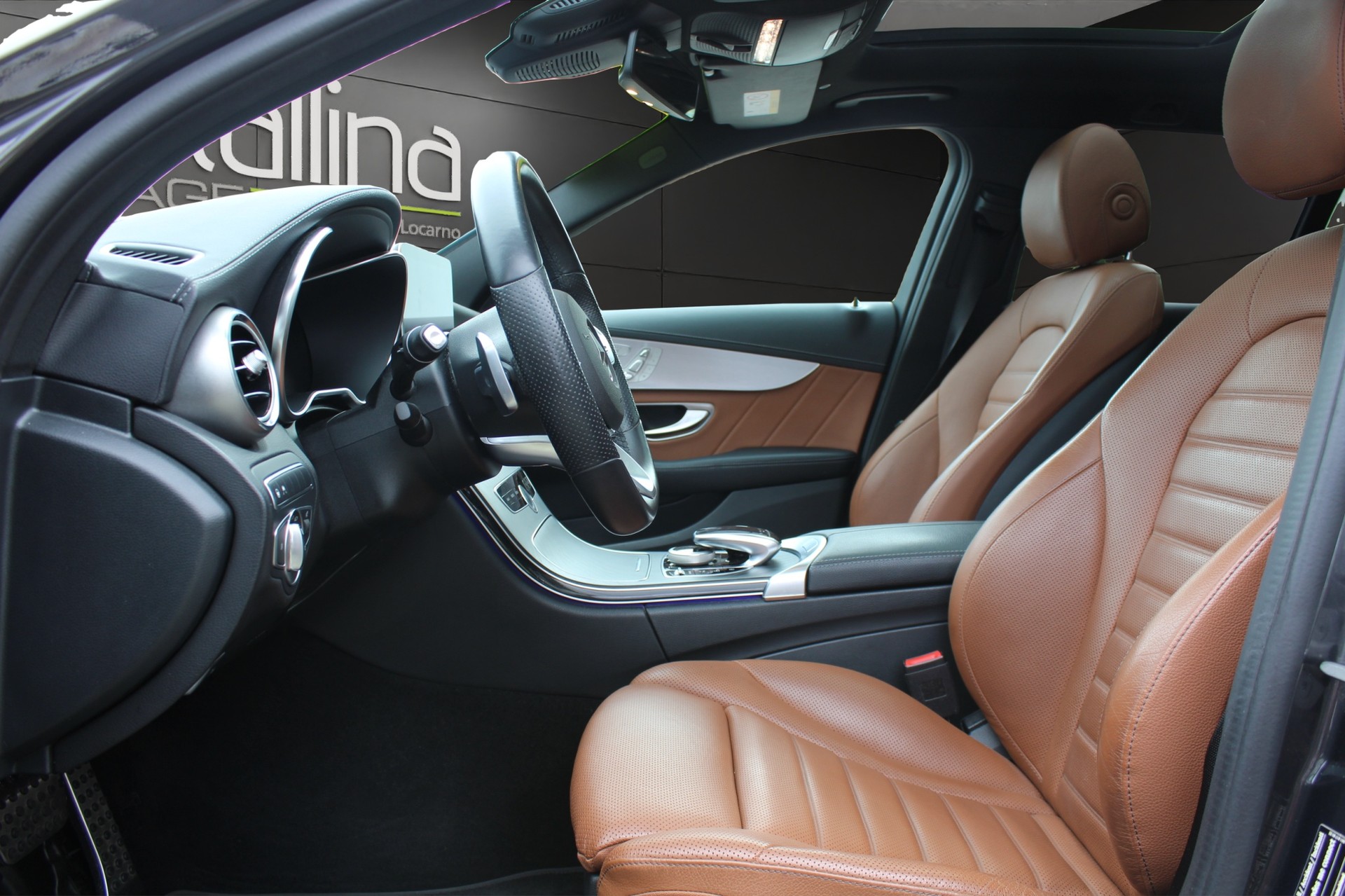 MERCEDES-BENZ C 300 d AMG Line 4matic Kombi-image-6