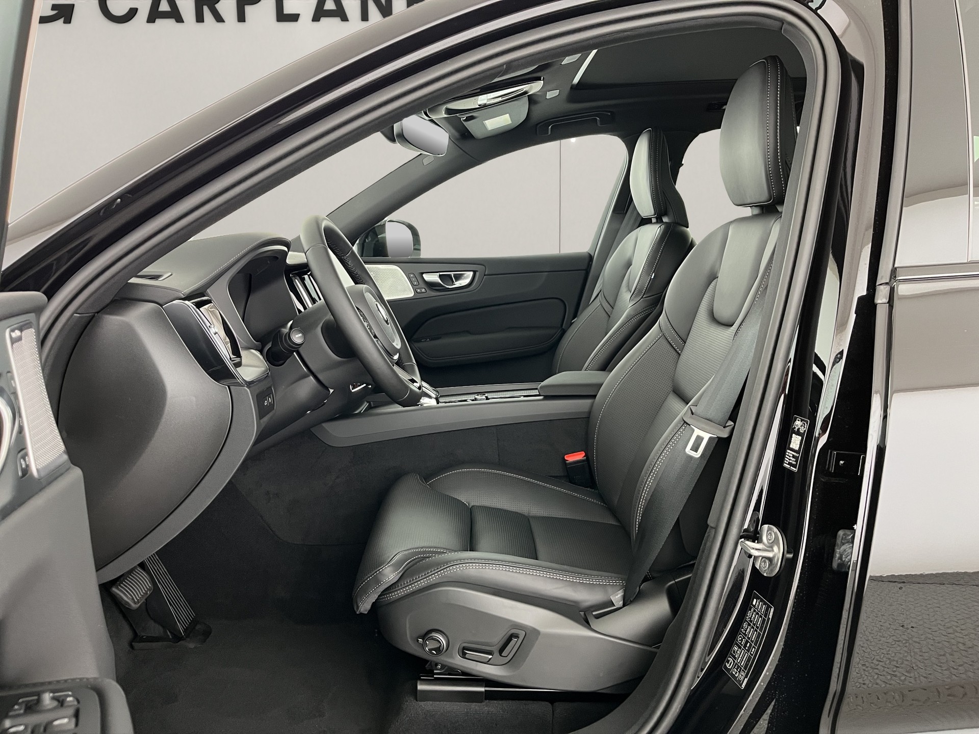 VOLVO XC60 2.0 T8 TE Black Edition eAWD-image-7