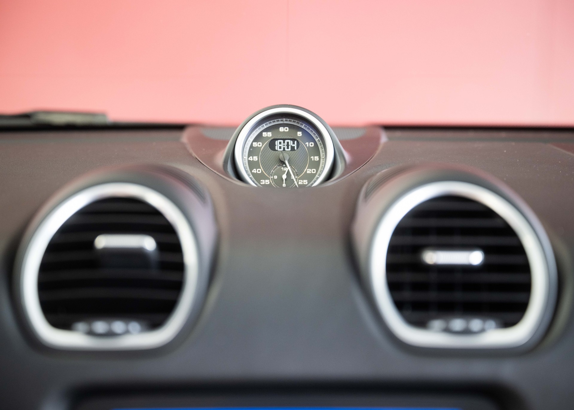PORSCHE 718 Boxster GTS 2.5 PDK (Swiss car, 2nd hand, perfect condition, full Porsche service history)-image-27