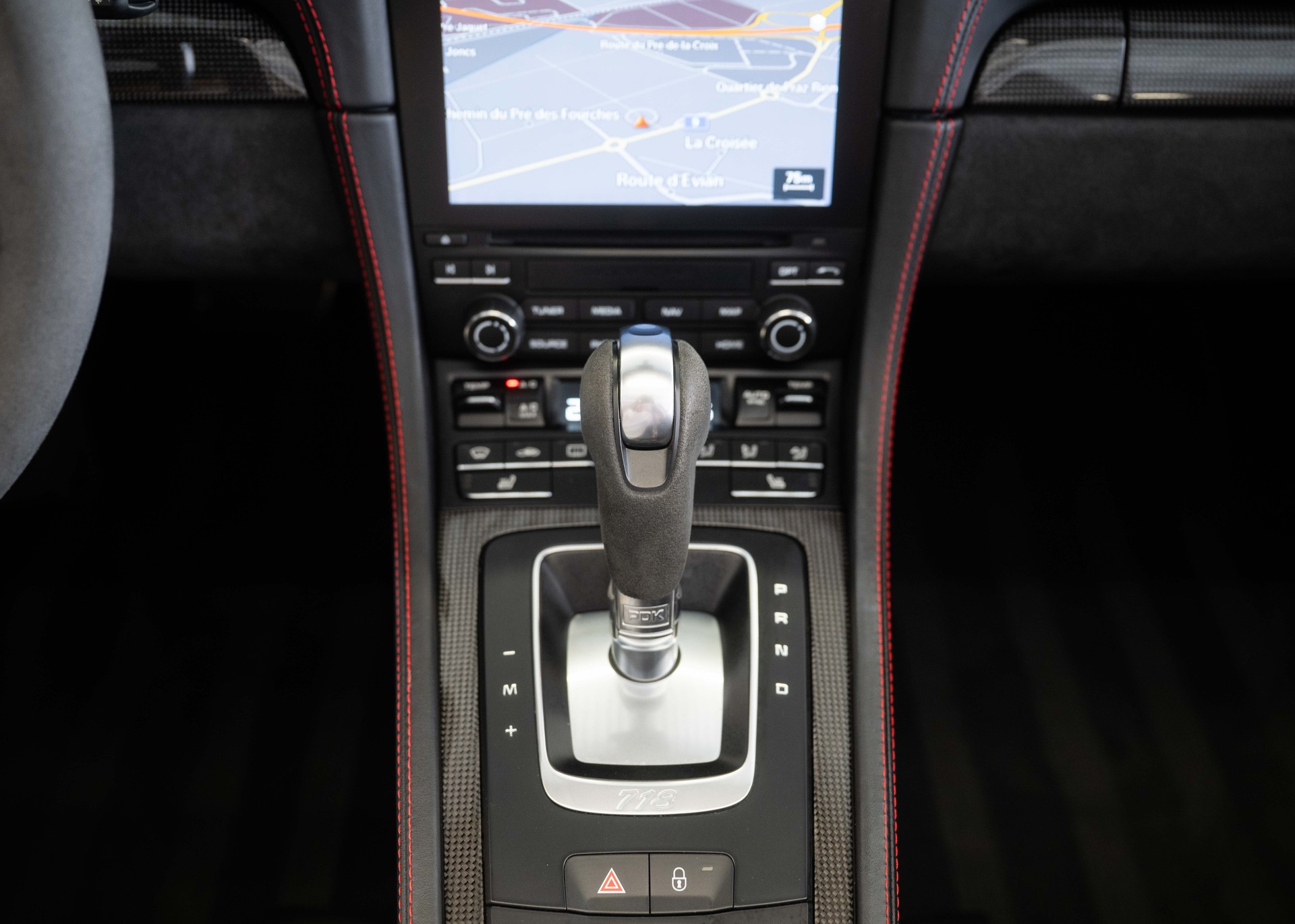 PORSCHE 718 Boxster GTS 2.5 PDK (Swiss car, 2nd hand, perfect condition, full Porsche service history)-image-29