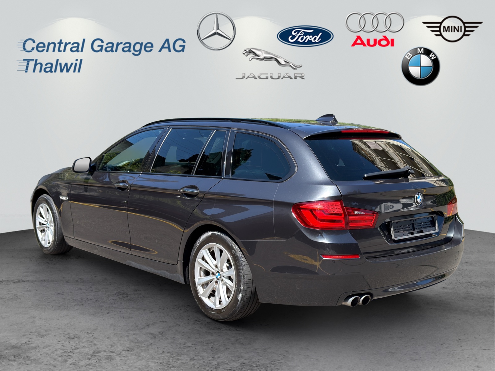 BMW 525d XDrive Touring-image-3