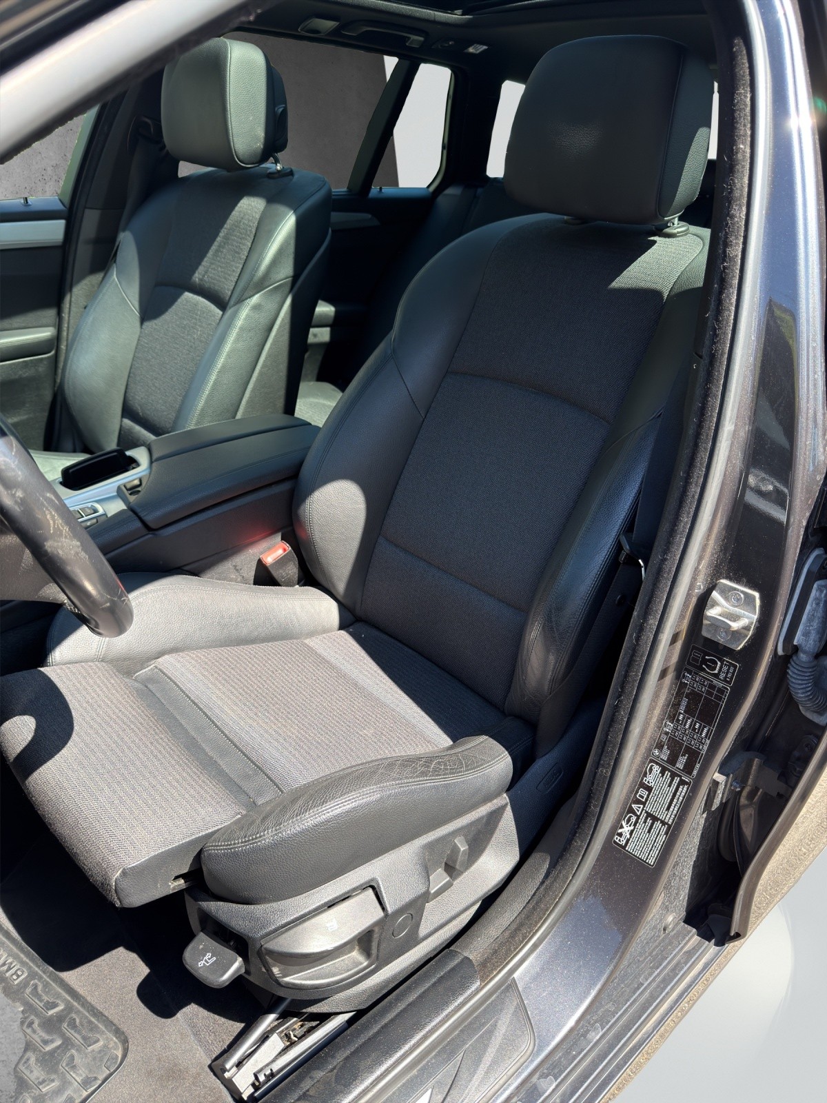BMW 525d XDrive Touring-image-9