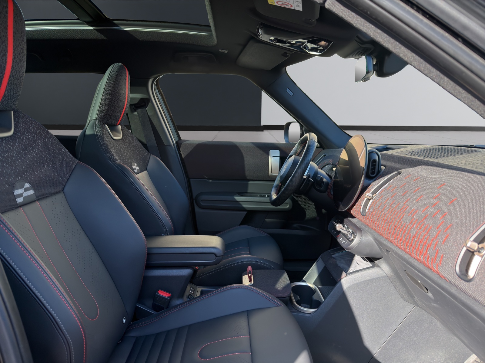 MINI Countryman U25 2.0i S SDKG ALL4-image-13