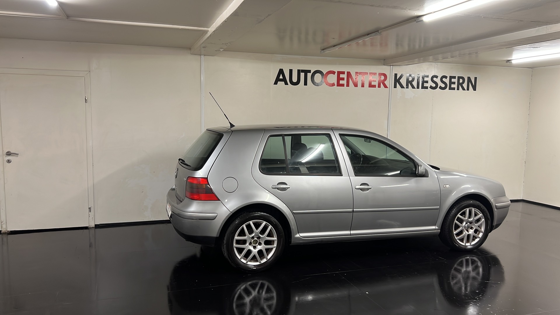VW Golf 1.6 16V Pacific-image-3